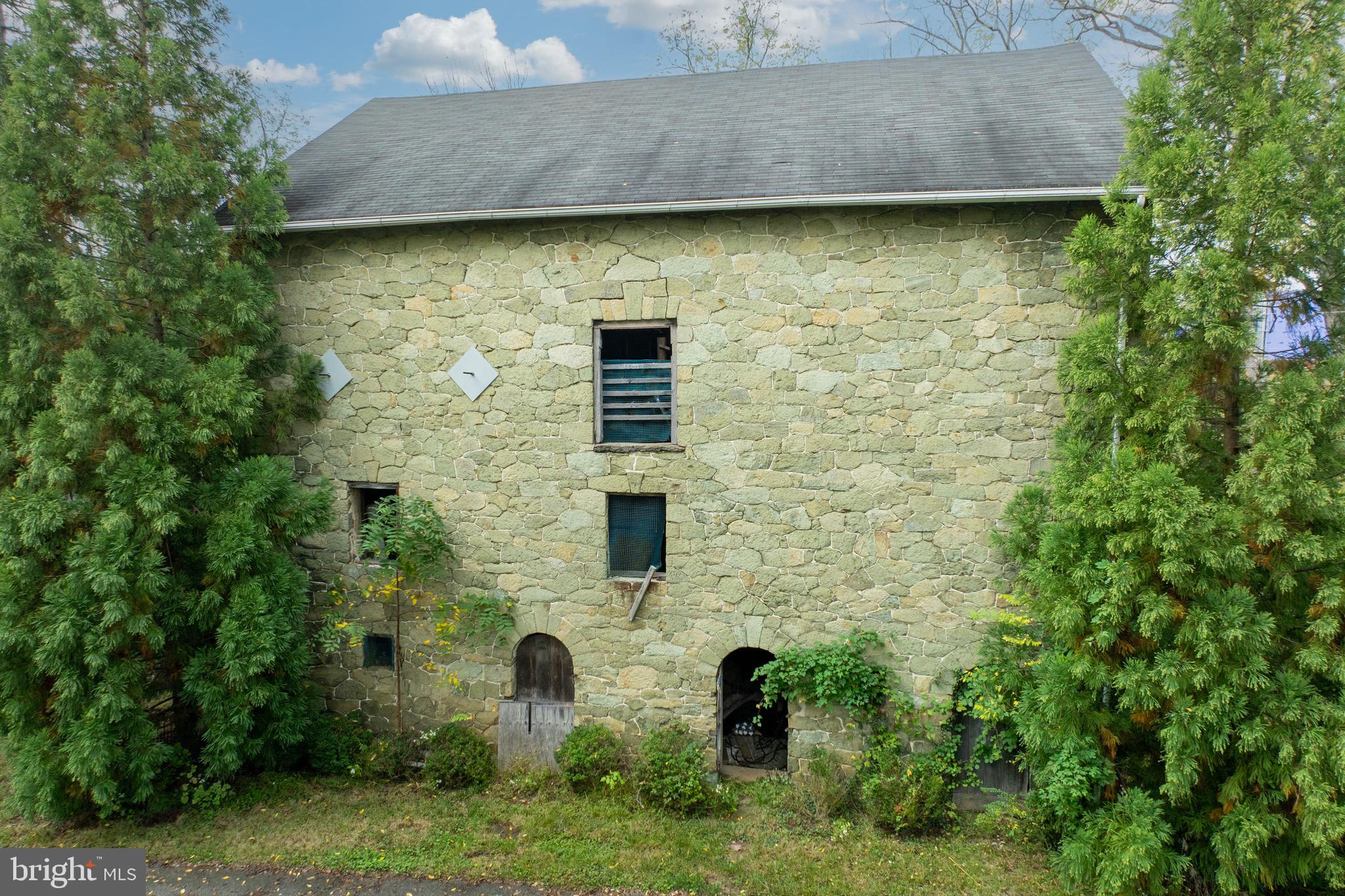 GREEN MANOR FARM - Residential