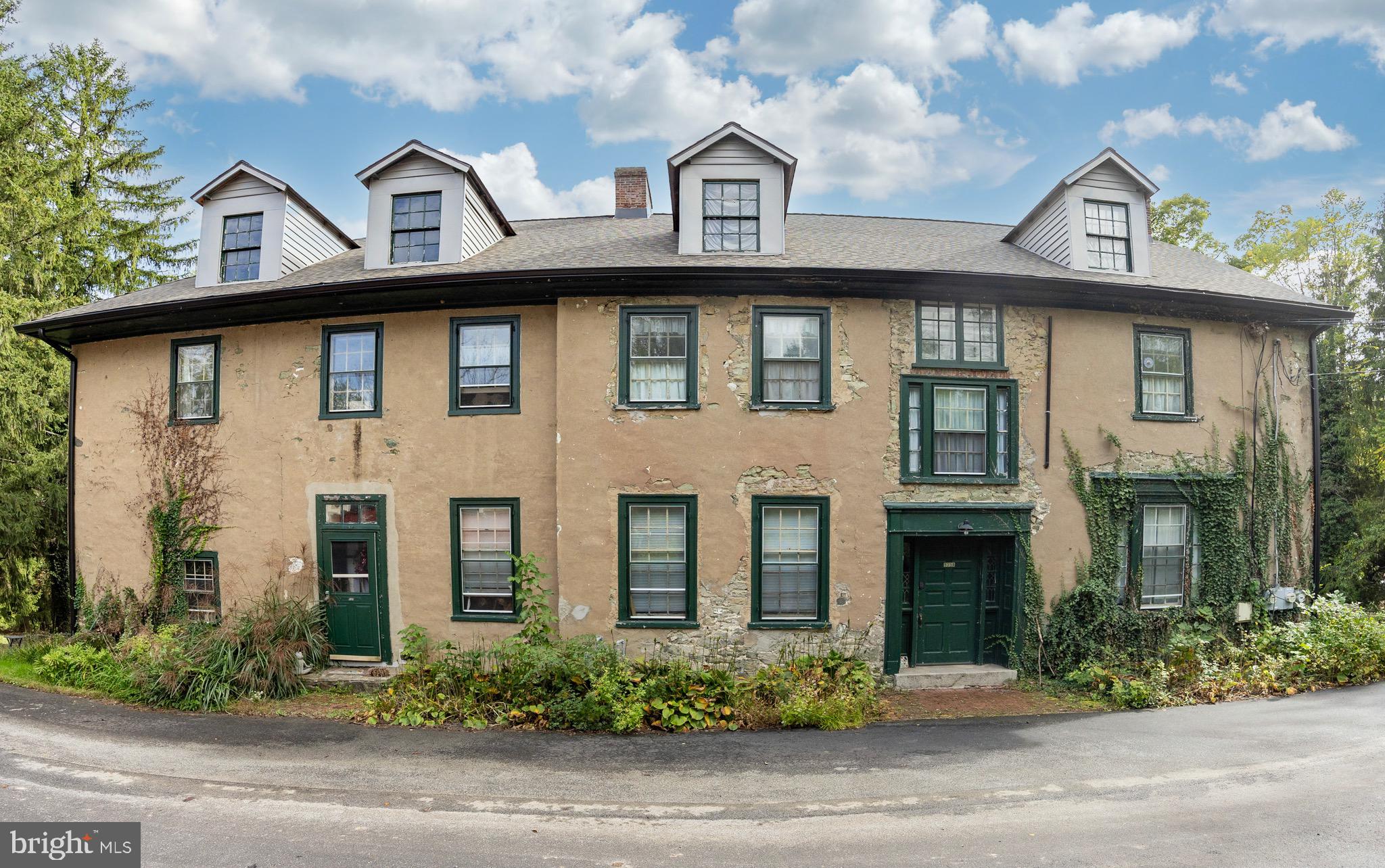 GREEN MANOR FARM - Residential