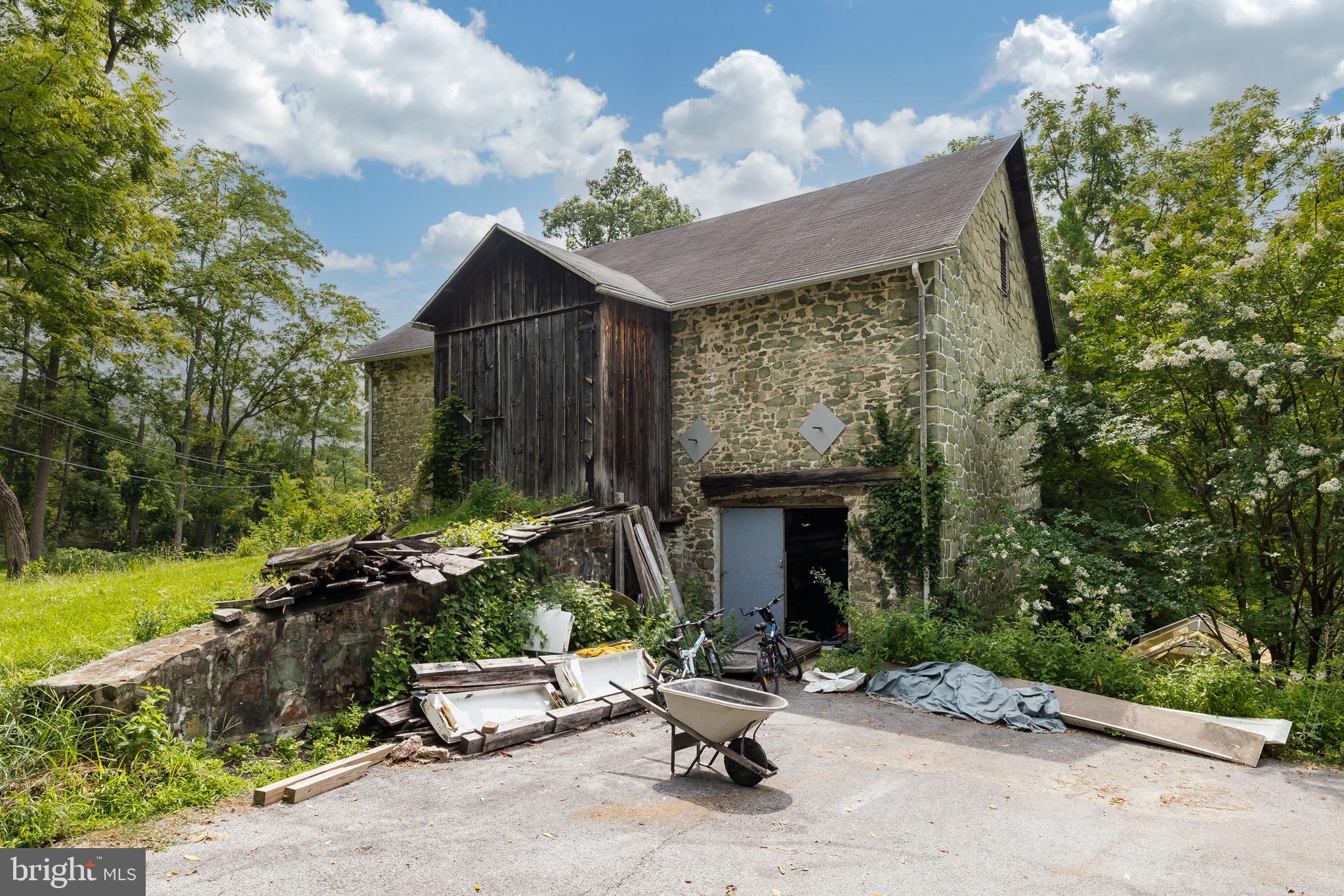 GREEN MANOR FARM - Residential