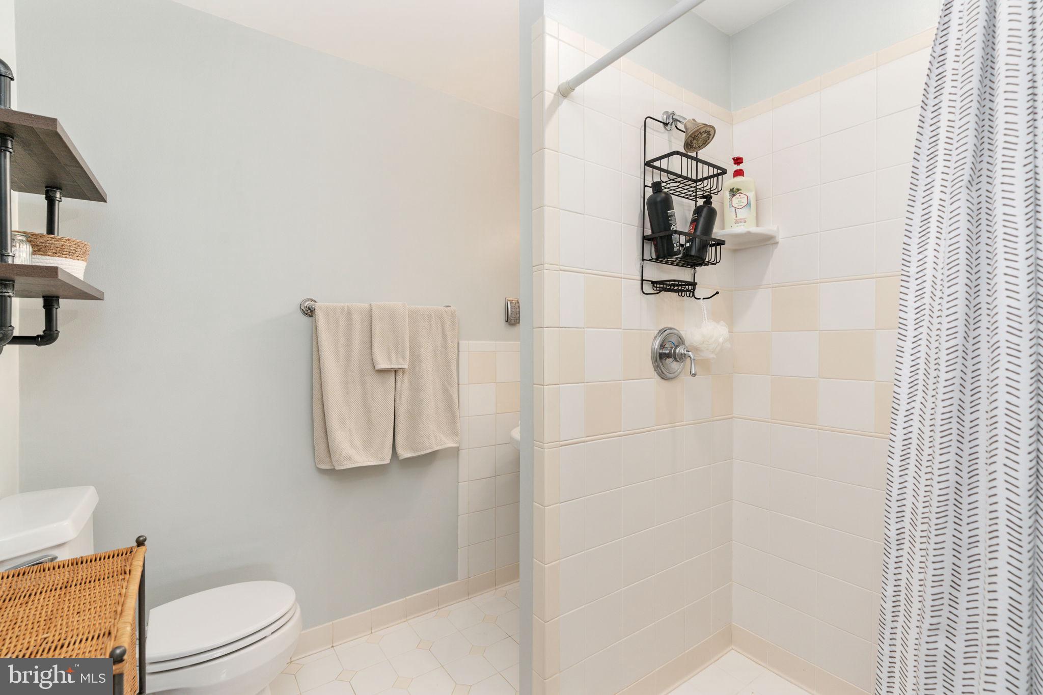 GREENACRE - Residential