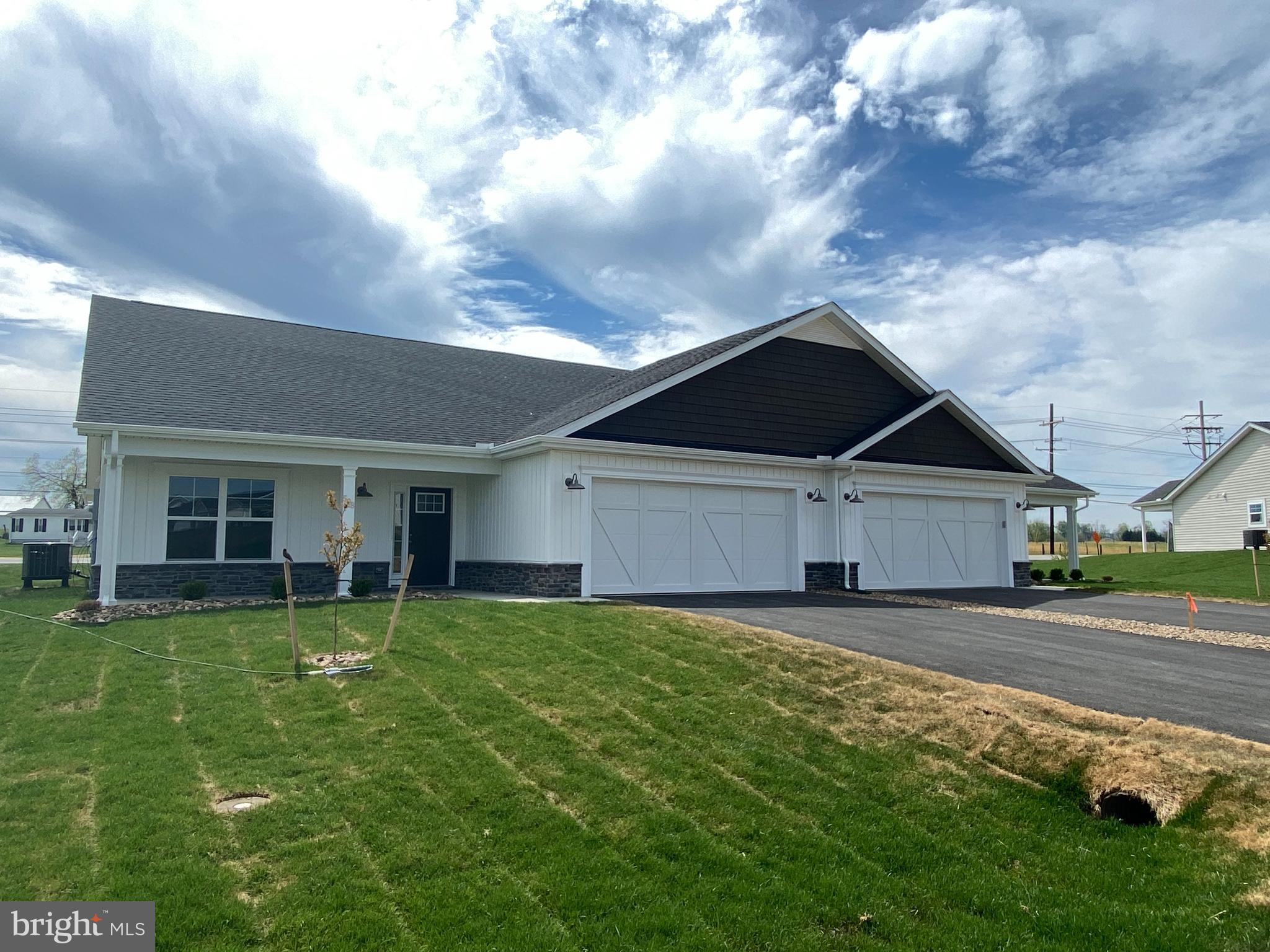 CARDINAL POINTE - Residential Lease