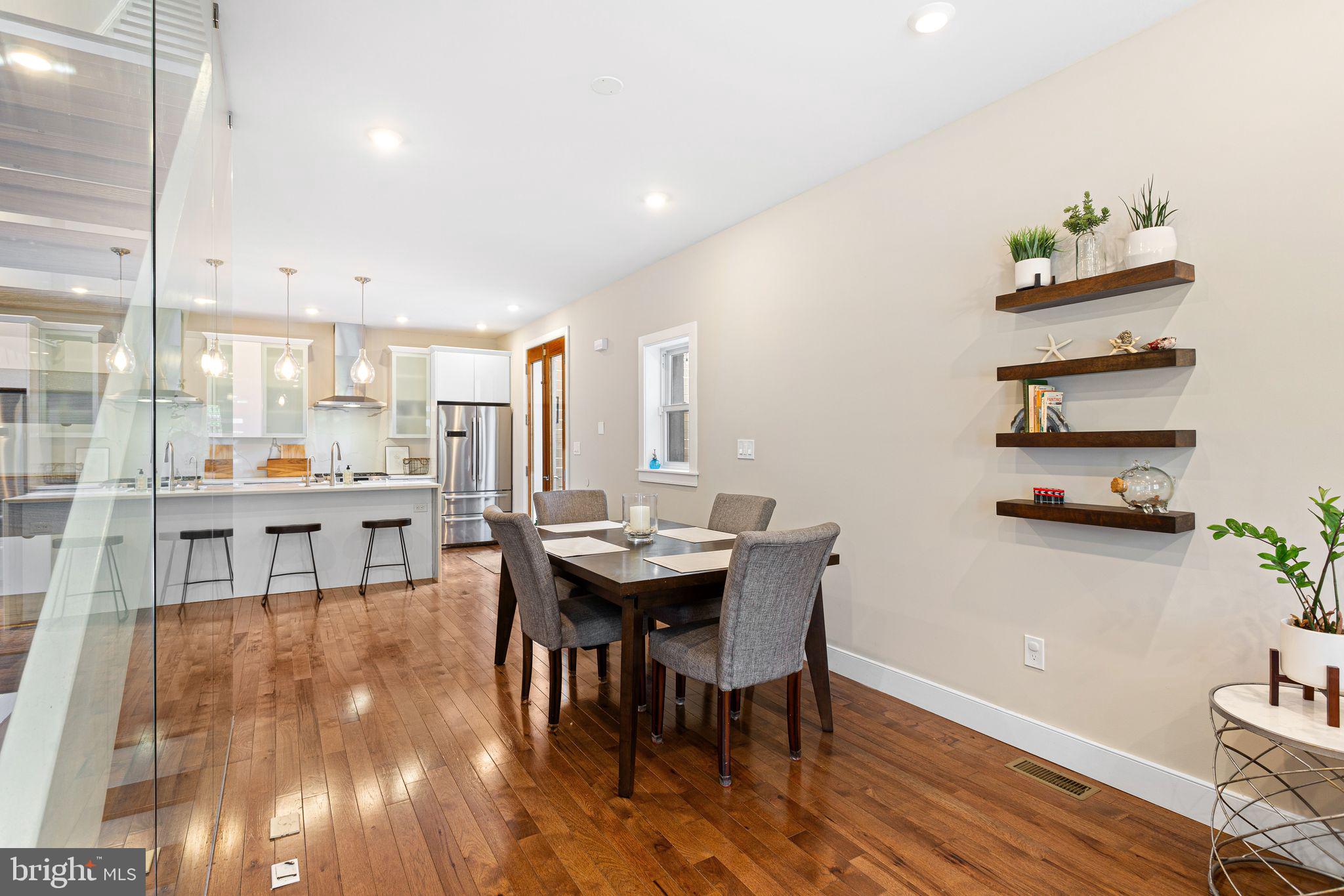 BELLA VISTA - Residential