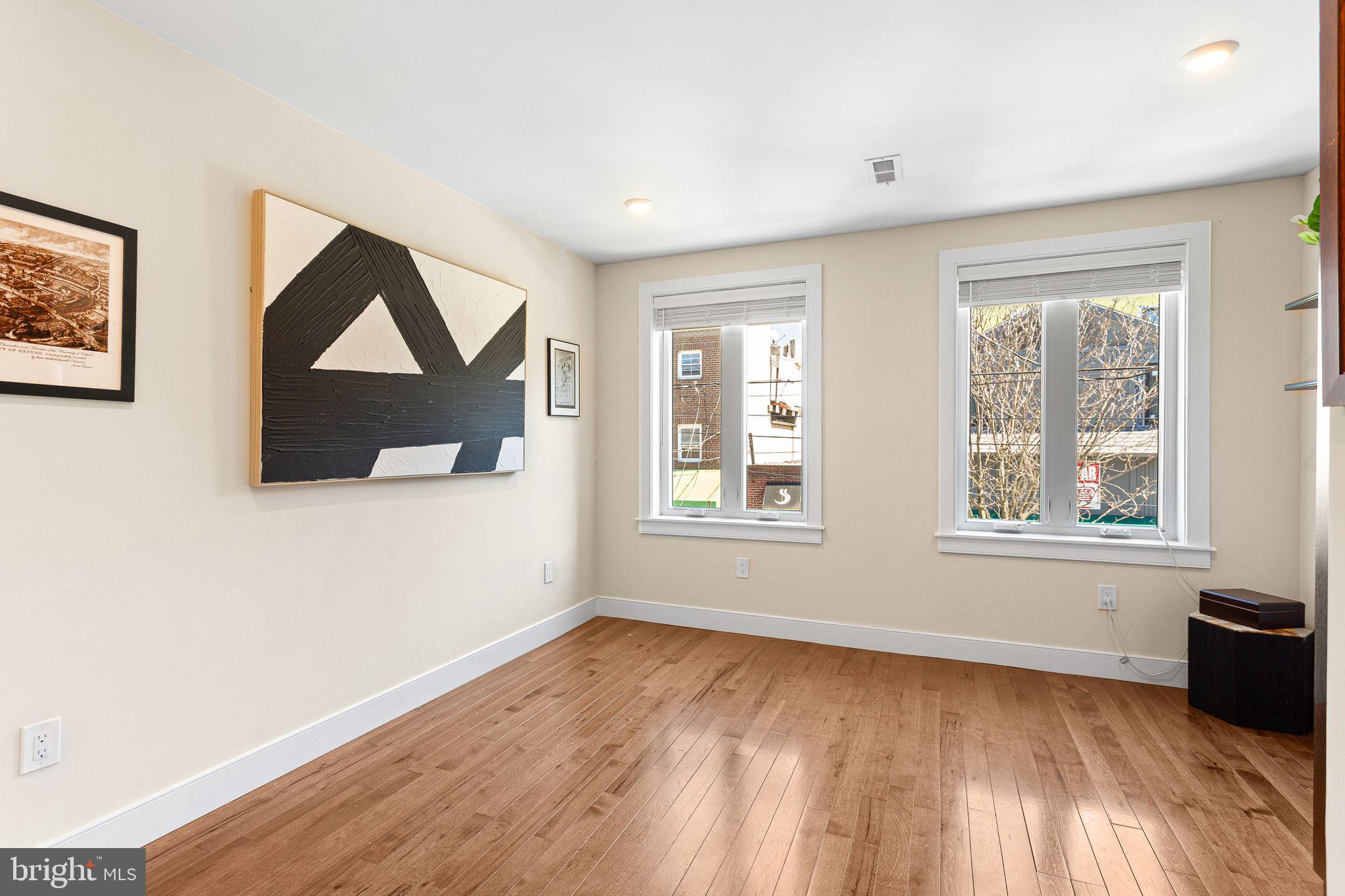 BELLA VISTA - Residential