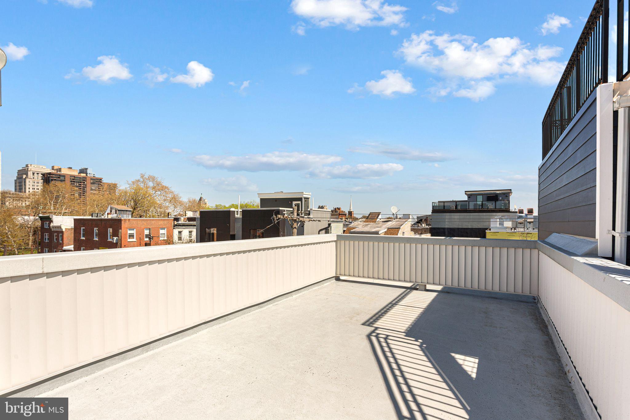 BELLA VISTA - Residential