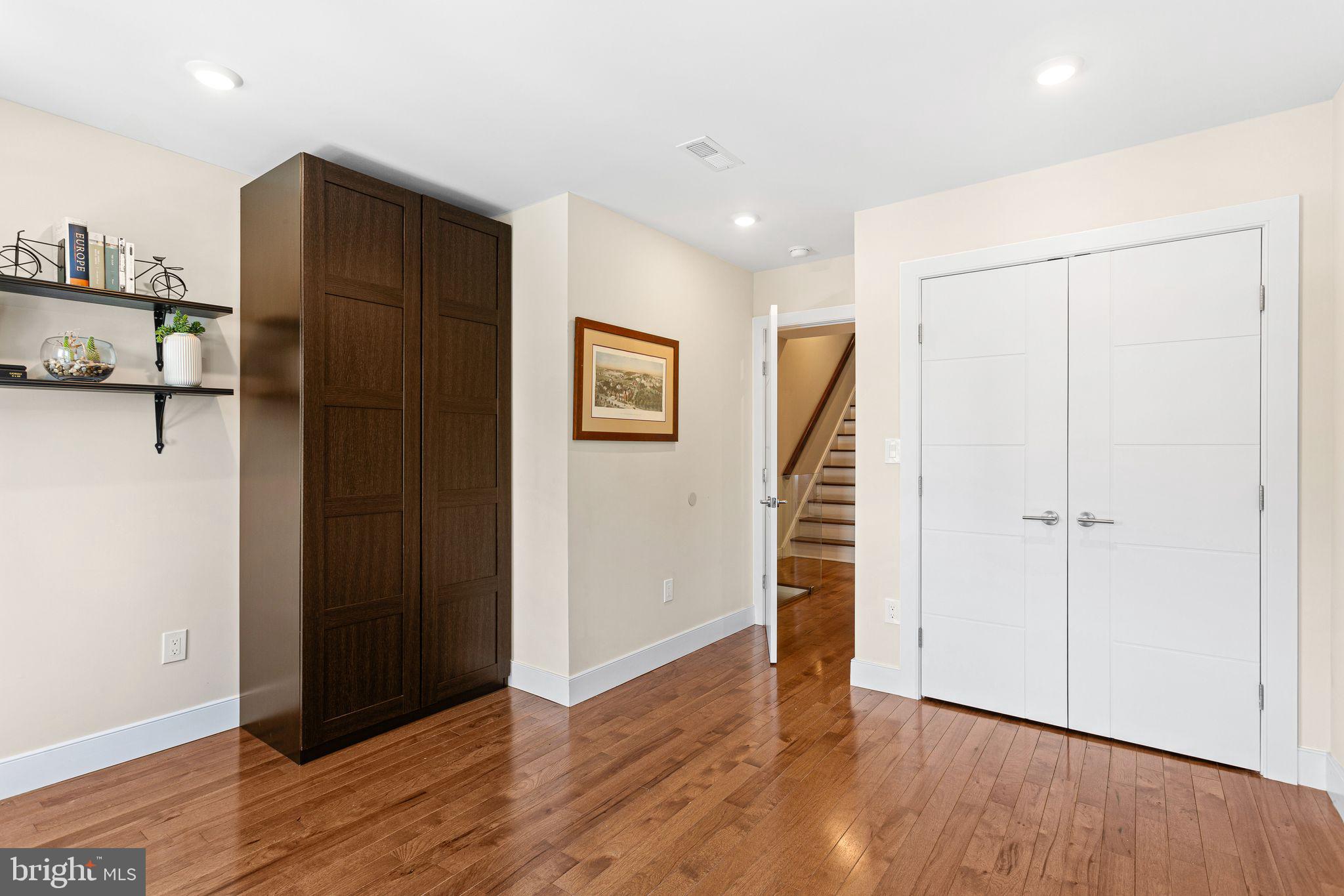 BELLA VISTA - Residential