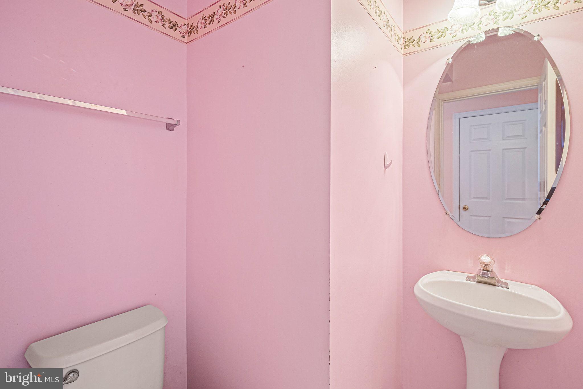 DISNEY ESTATES - Residential