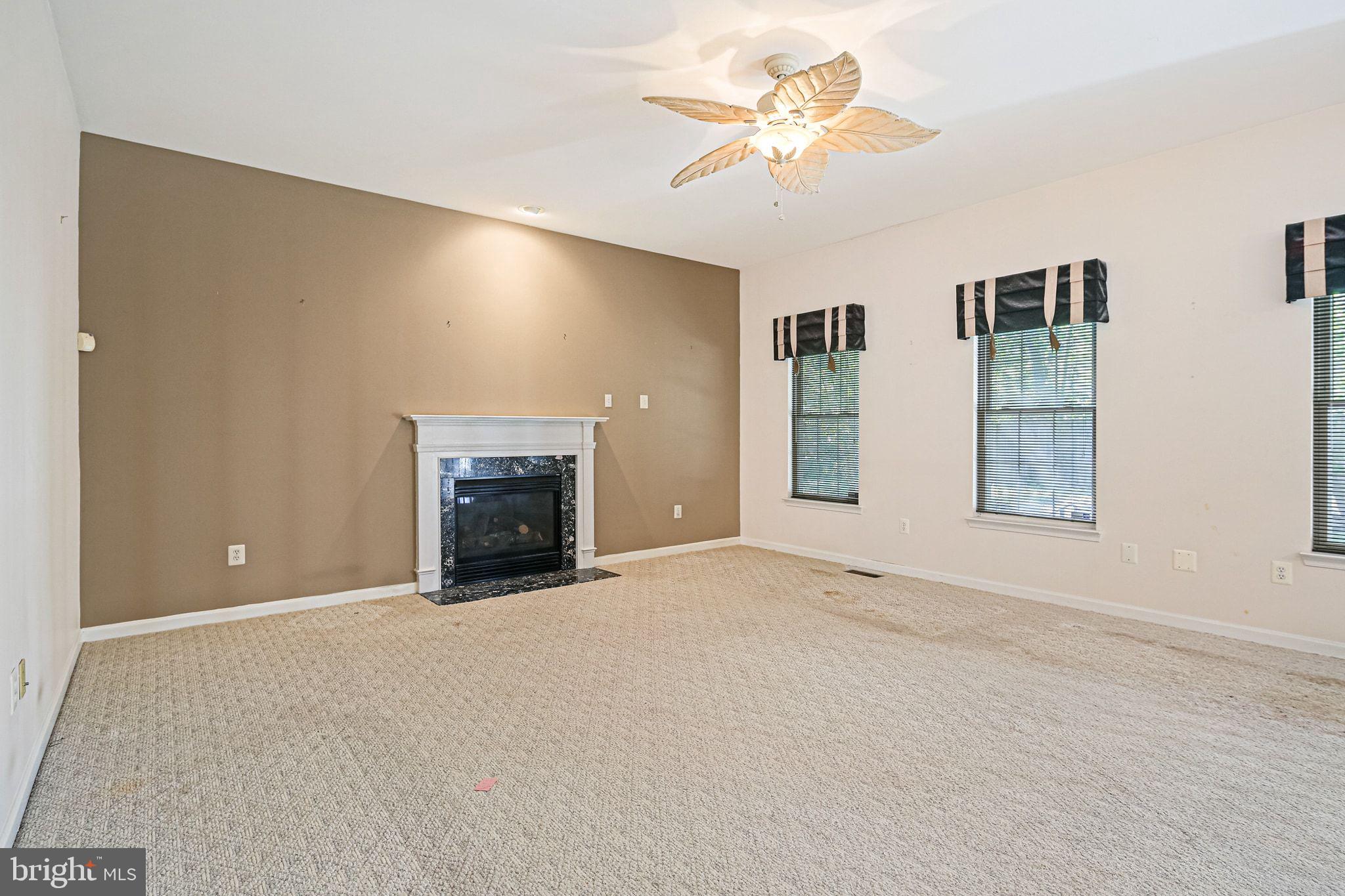 DISNEY ESTATES - Residential