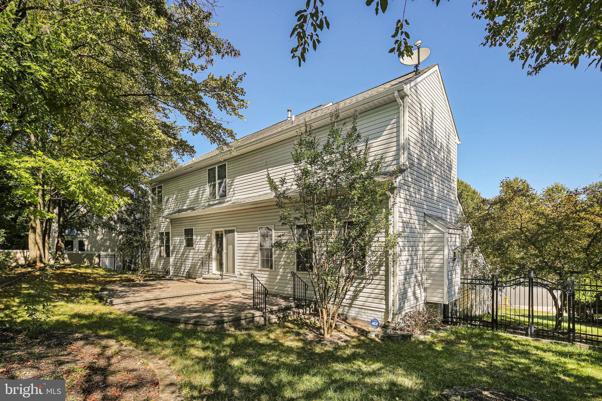 DISNEY ESTATES - Residential