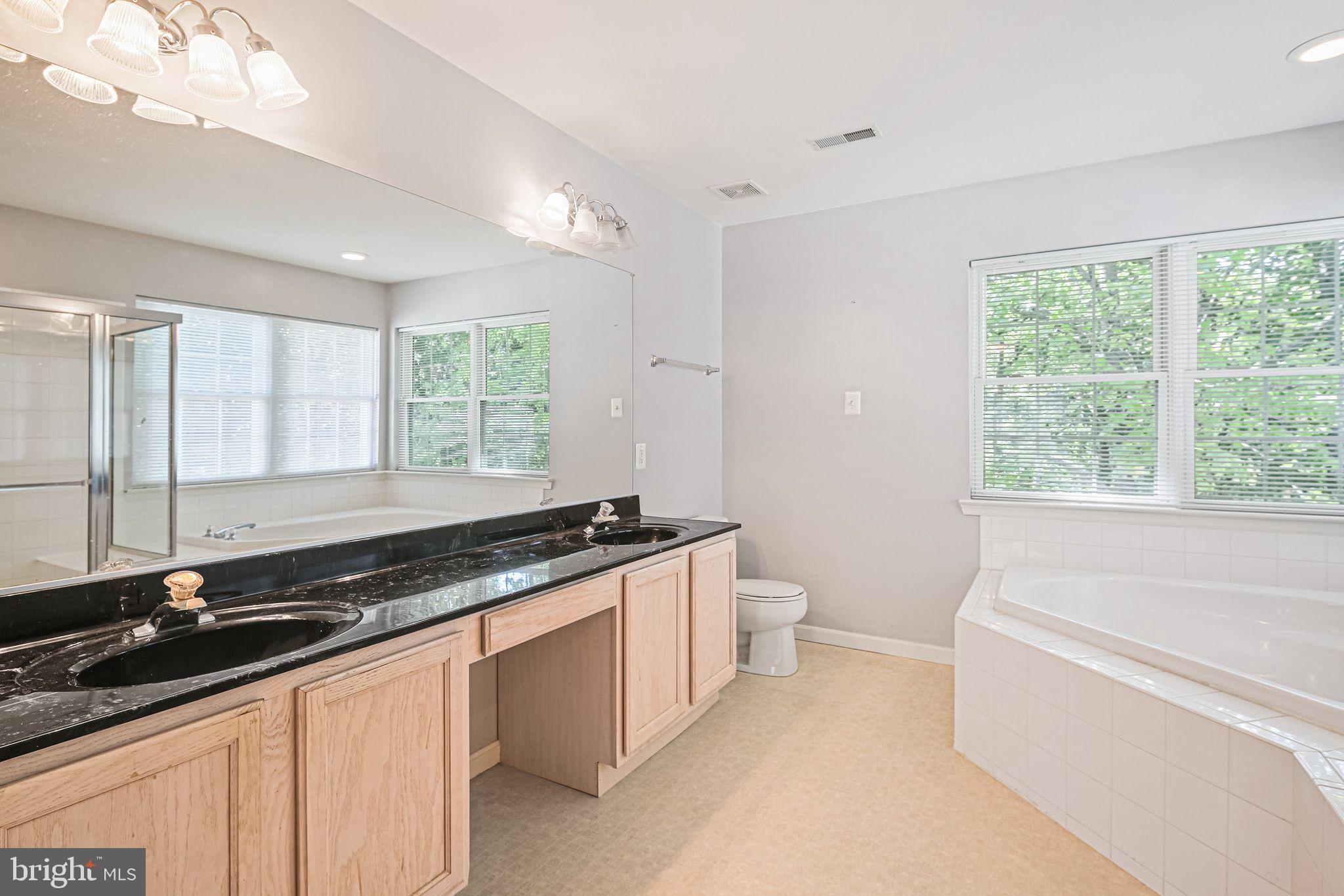 DISNEY ESTATES - Residential