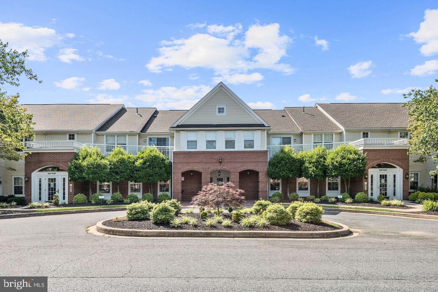 TAYLOR RIDGE CONDOMINIUMS - Residential