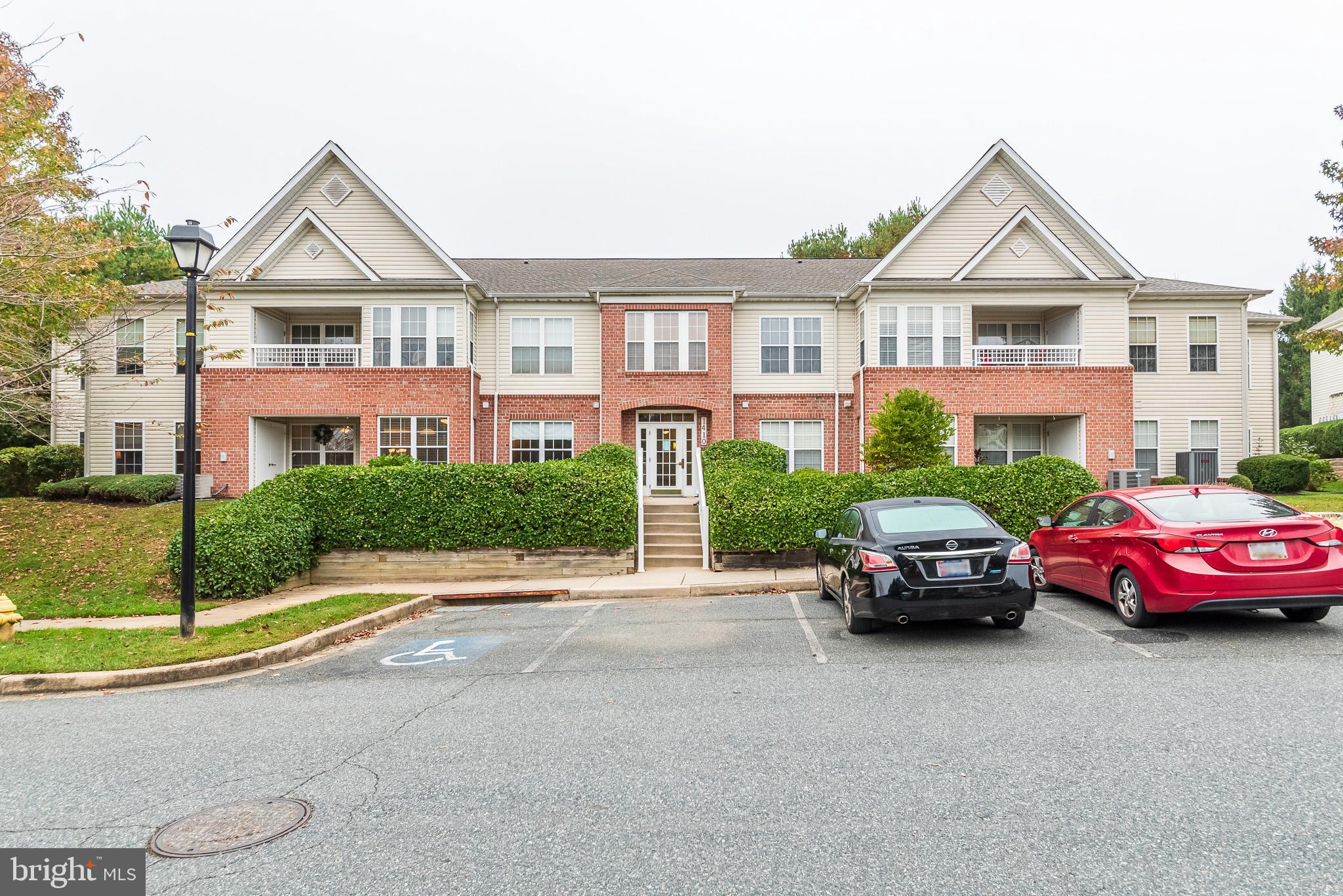 TAYLOR RIDGE CONDOMINIUMS - Residential