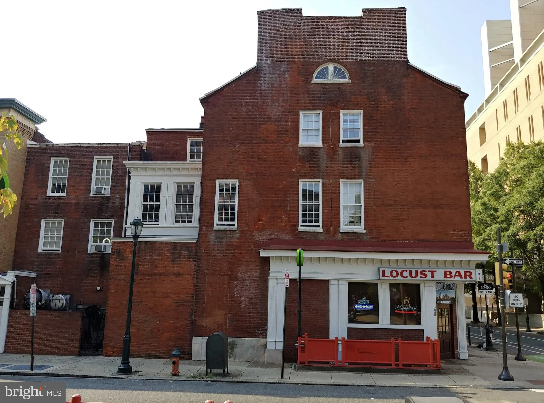 235 S 10th Street, Philadelphia, PA, 19107