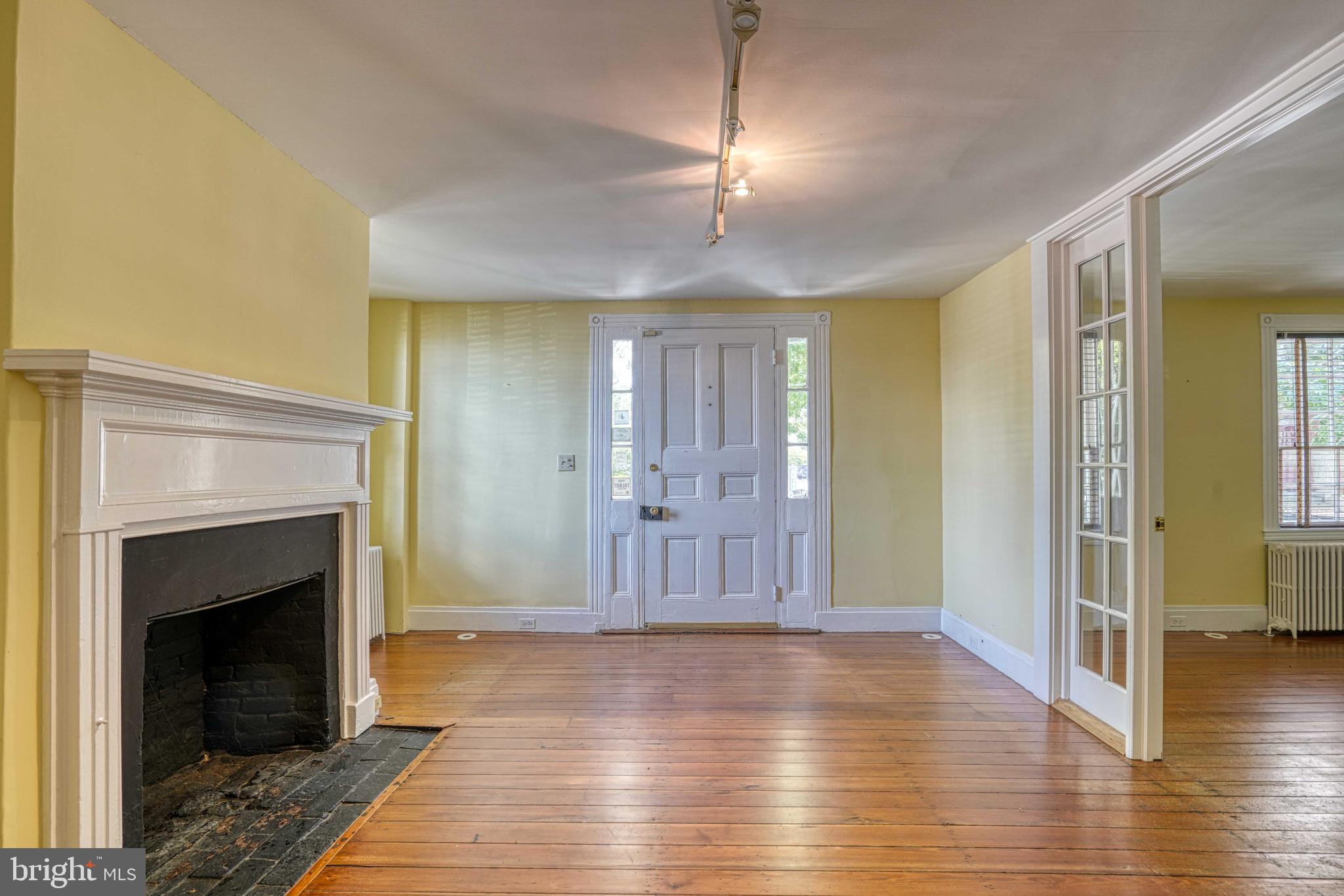 HISTORIC DISTRICT EASTON - Residential