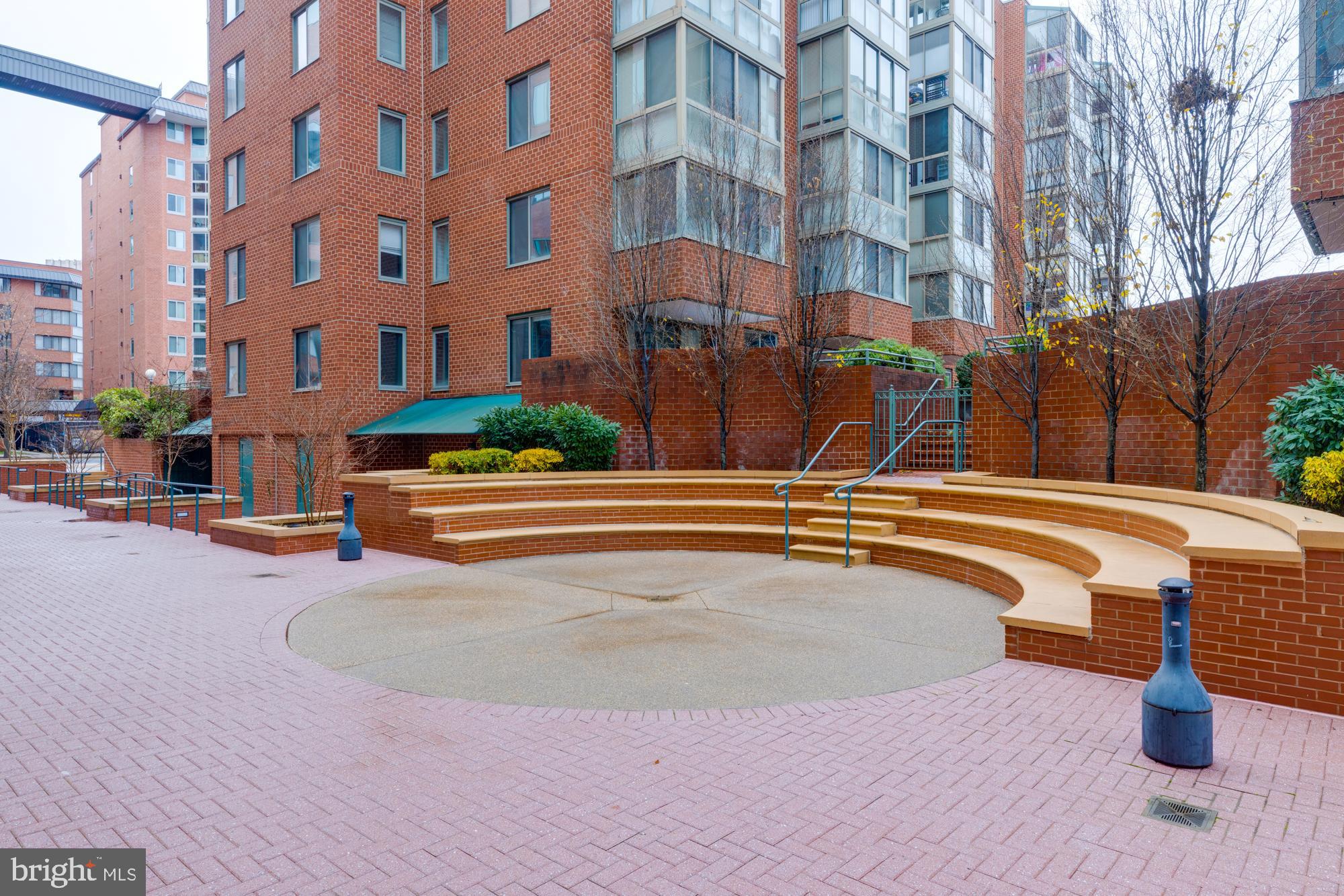 BALLSTON - Residential Lease