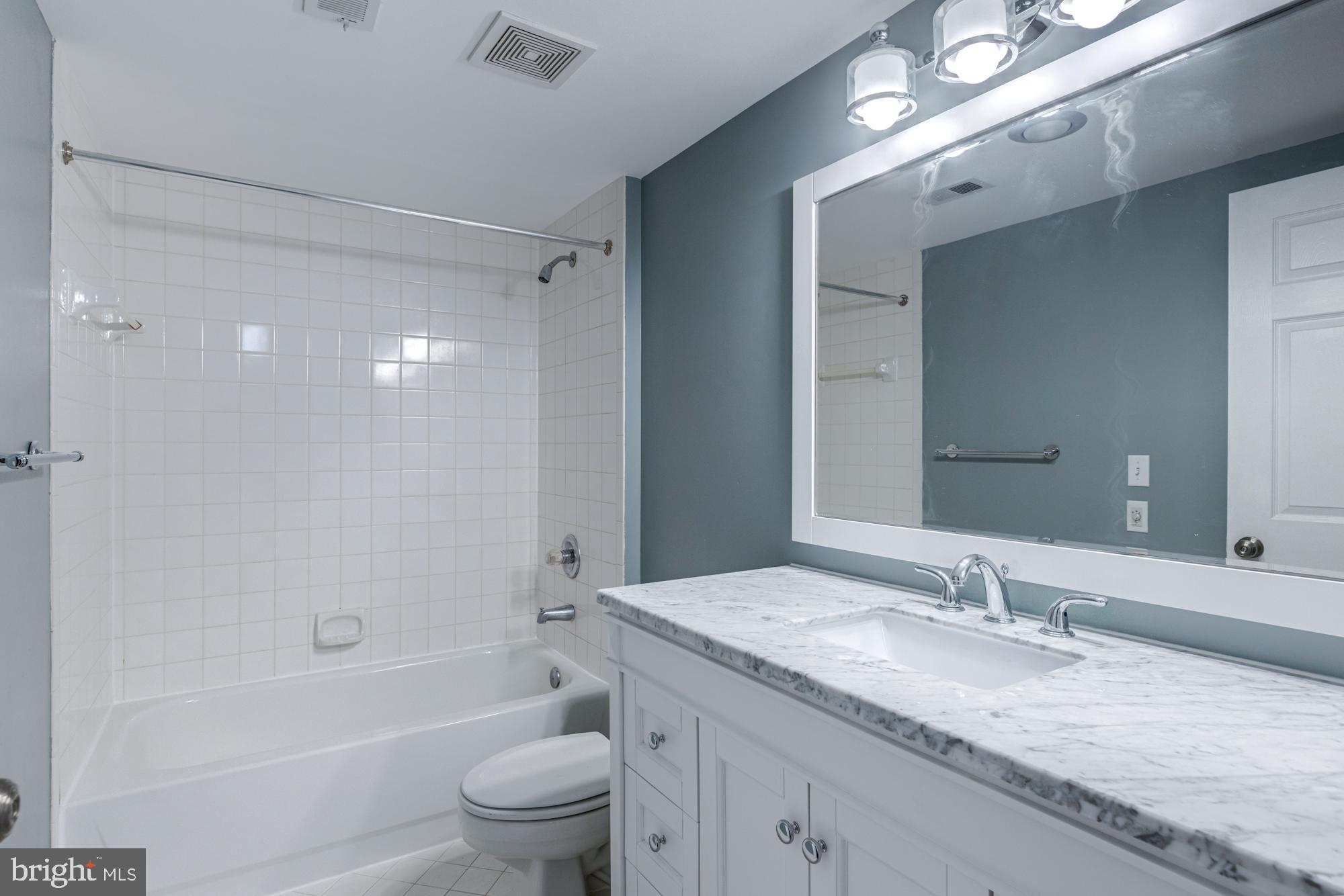 BALLSTON - Residential Lease