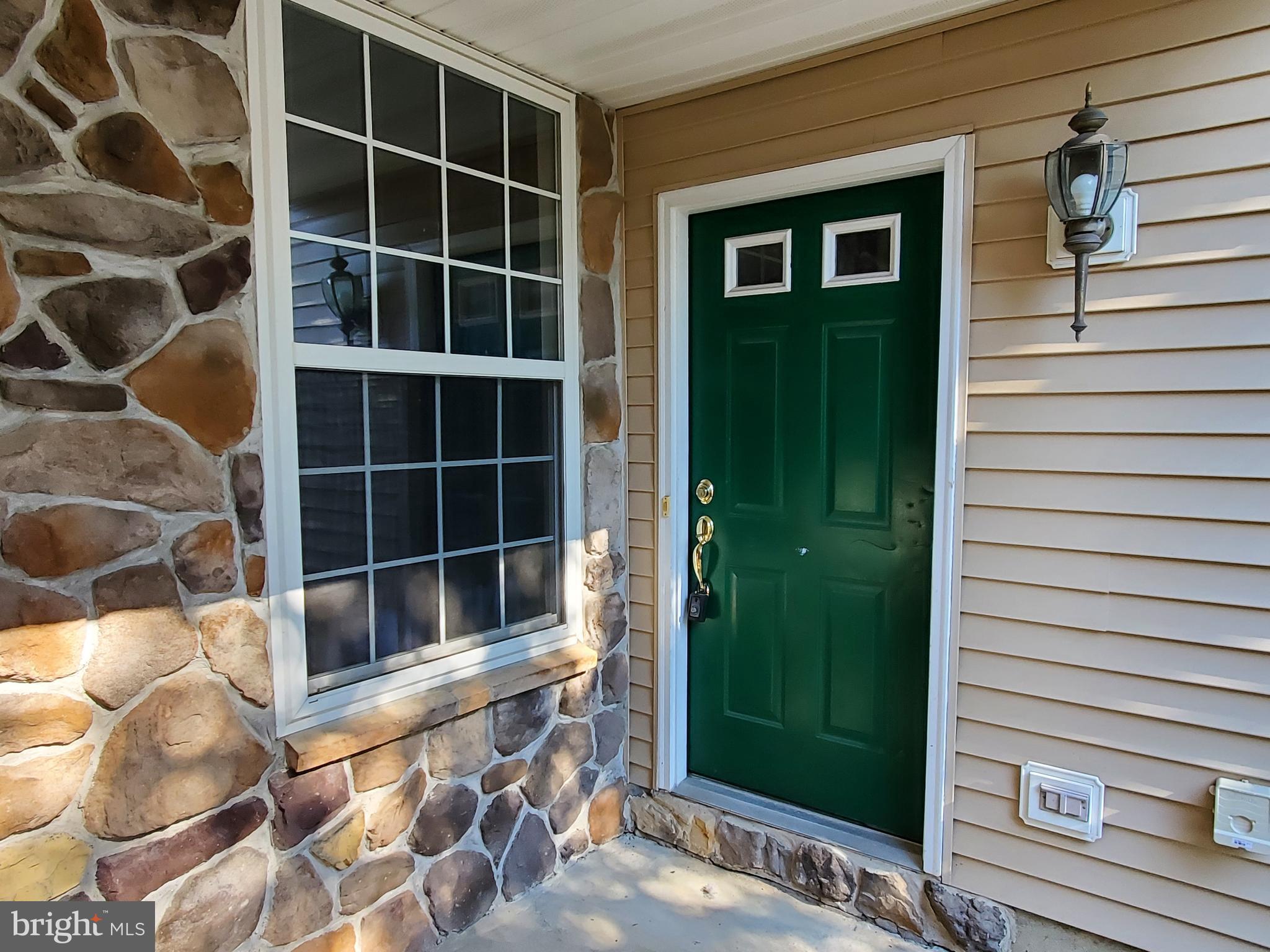 107 COUNTRY LANE