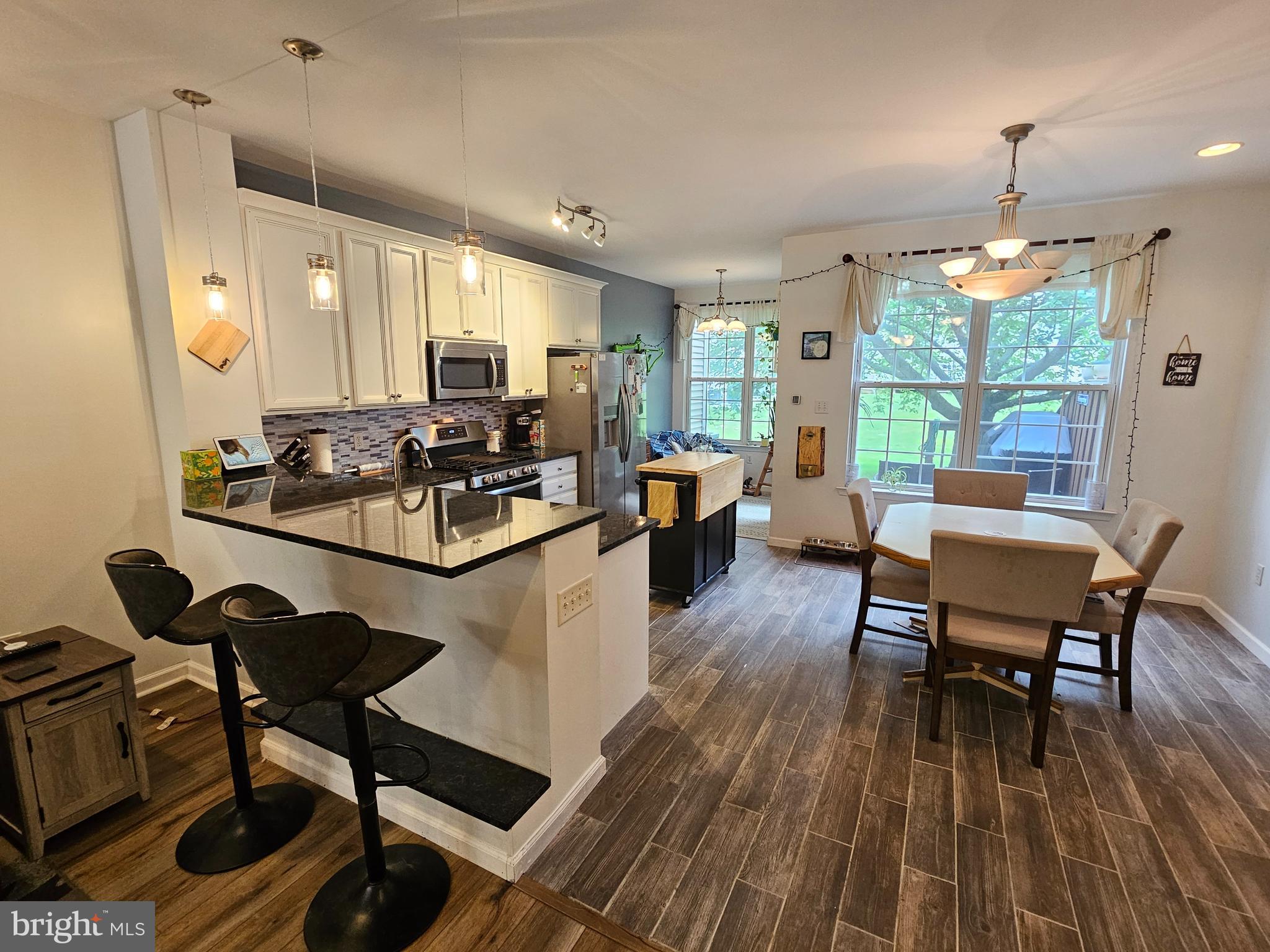 107 COUNTRY LANE