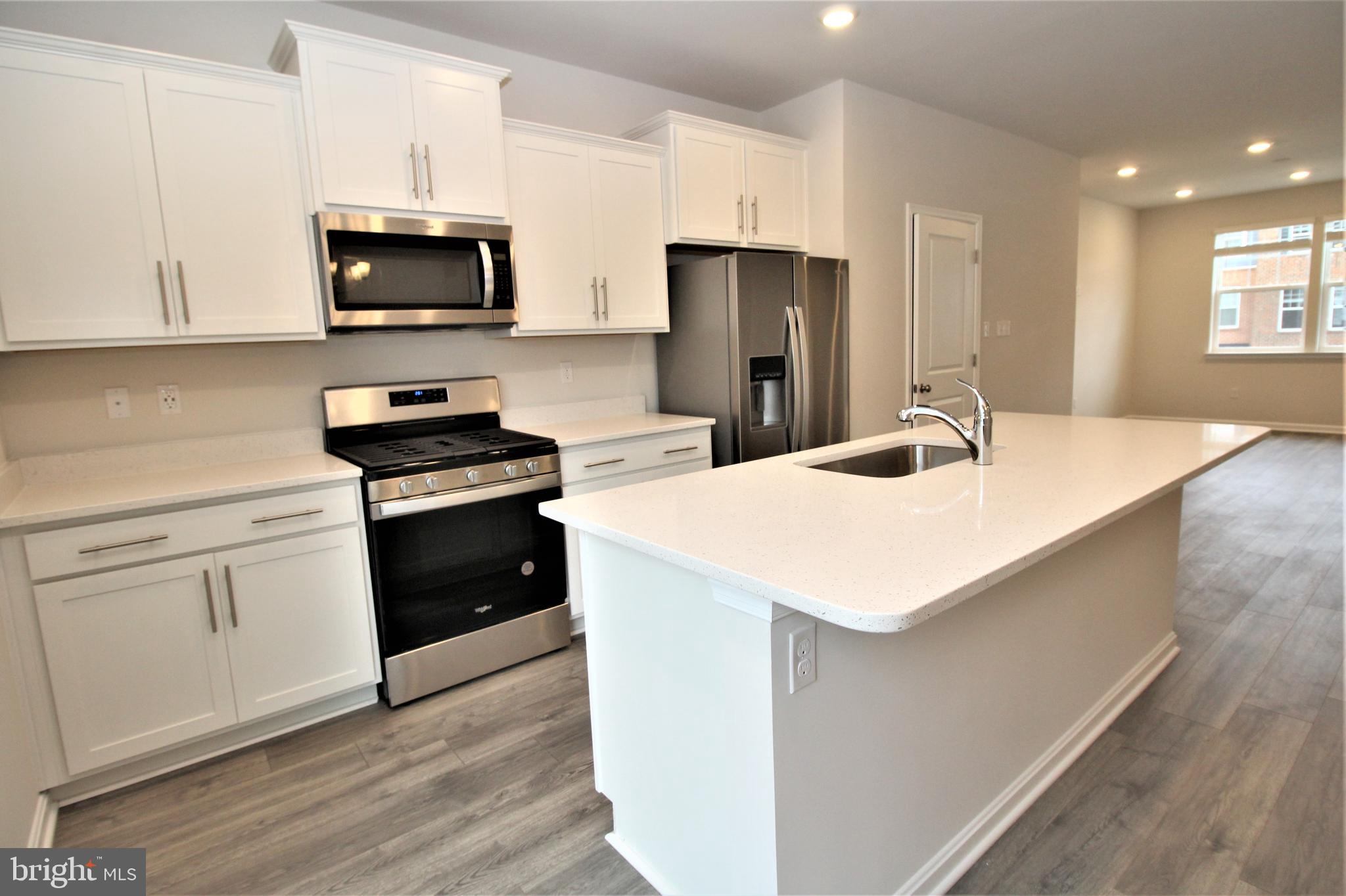 WOODMORE OVERLOOK - Residential Lease