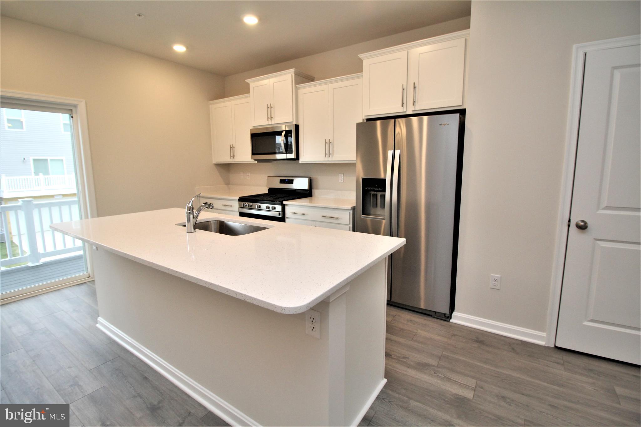 WOODMORE OVERLOOK - Residential Lease