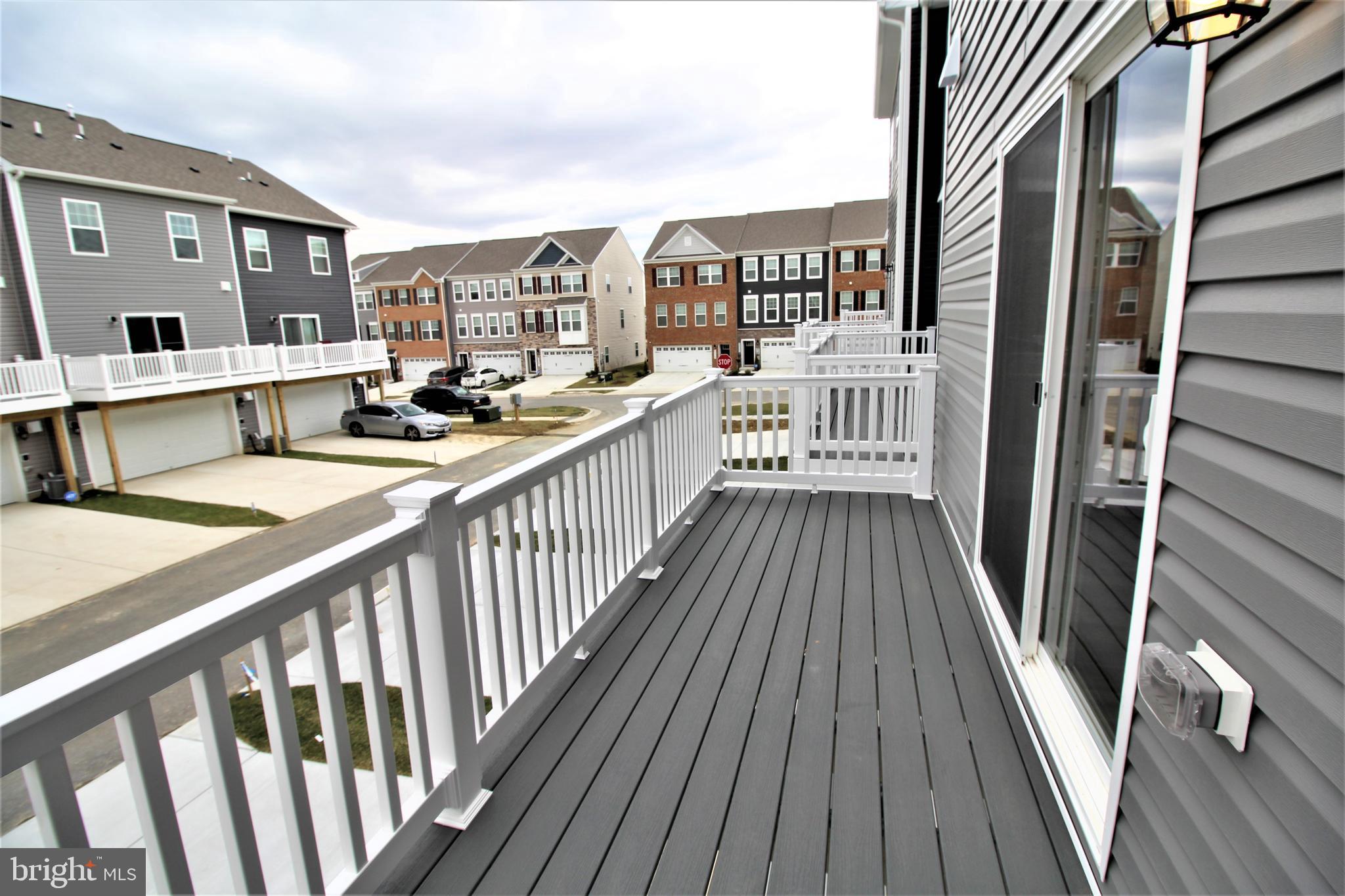 WOODMORE OVERLOOK - Residential Lease