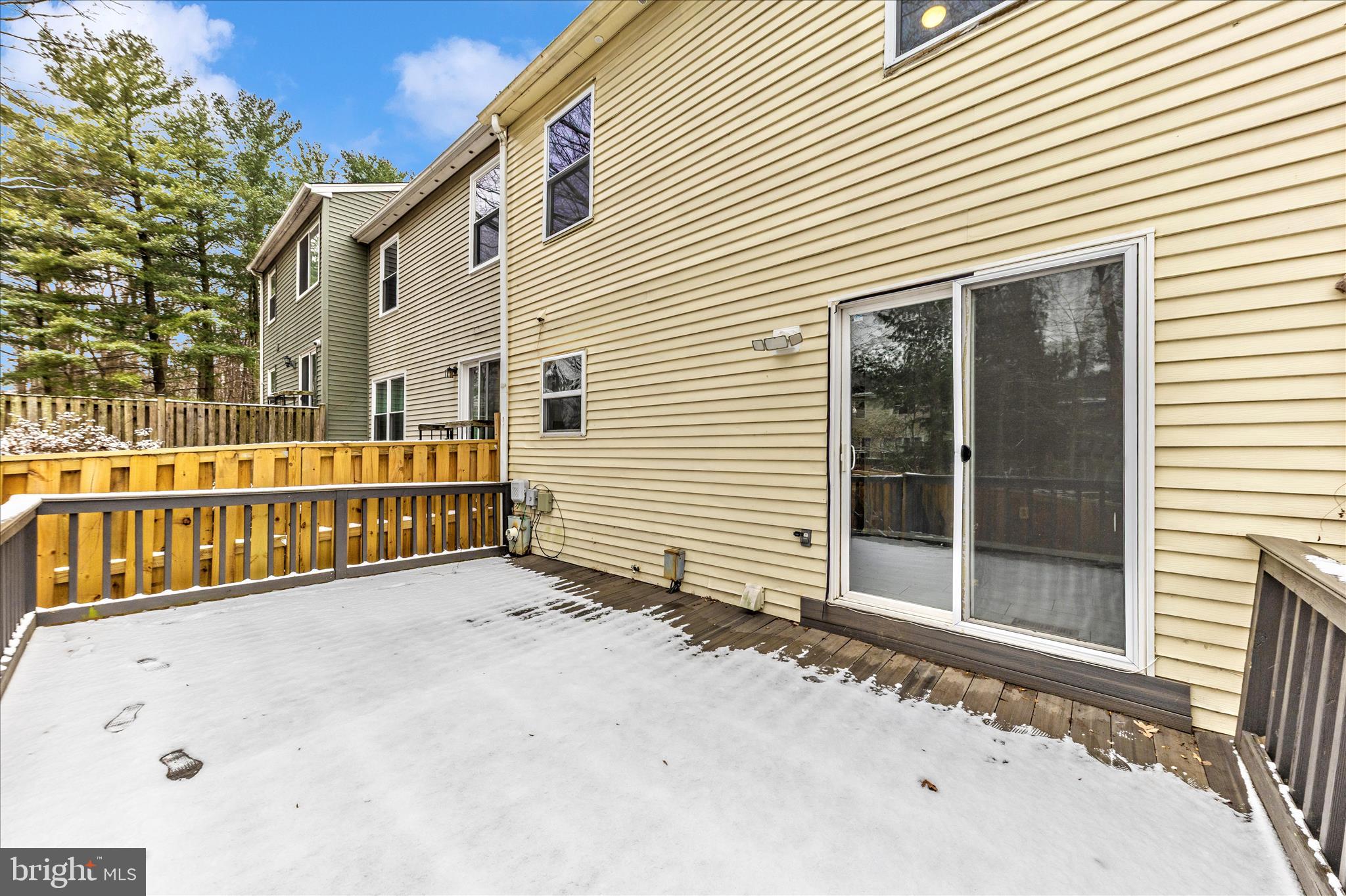 GUNNERS LAKE VILLAGE - Residential