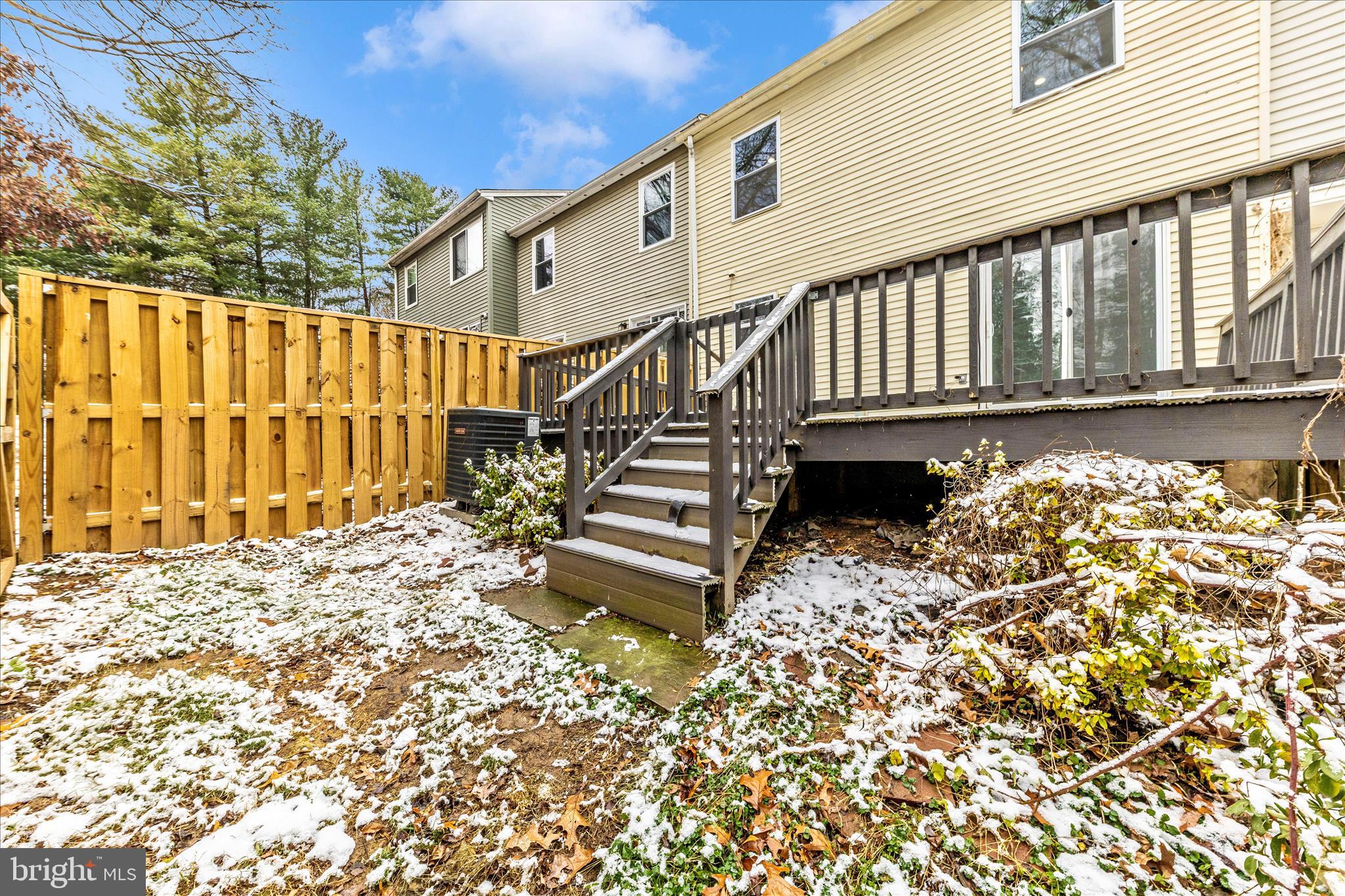 GUNNERS LAKE VILLAGE - Residential