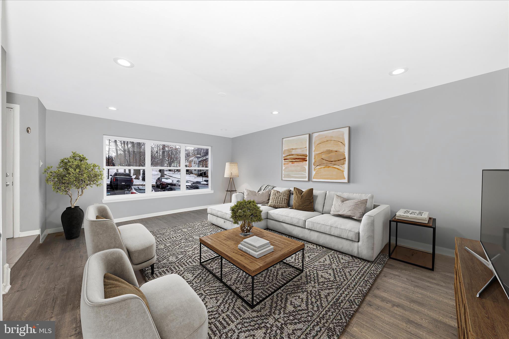 GUNNERS LAKE VILLAGE - Residential