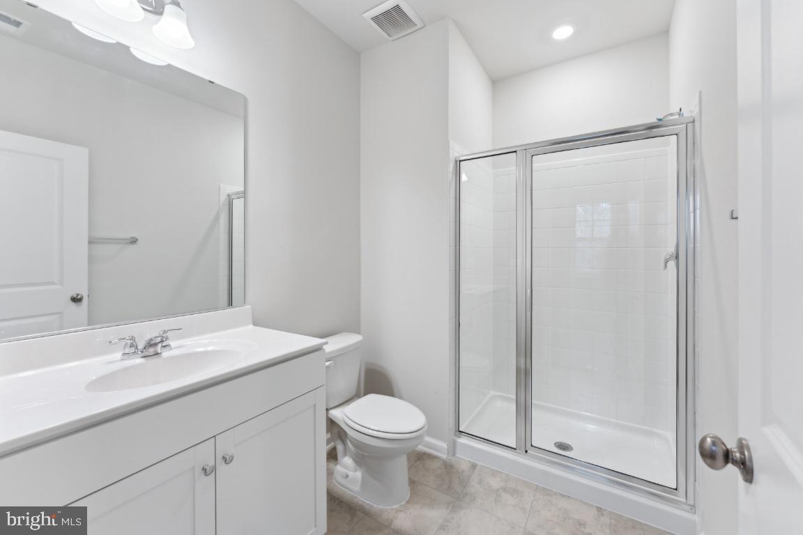 DAMASCUS VILLAGE - Residential