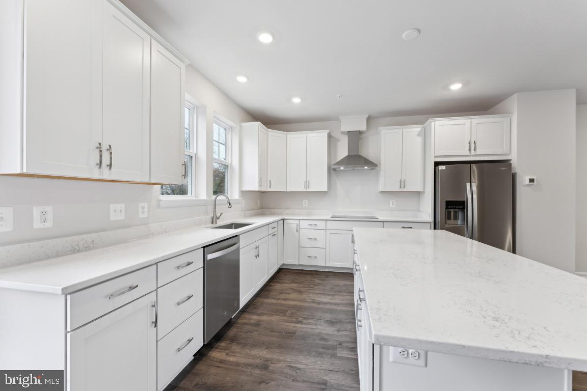 26460 SIR JAMIE TERRACE