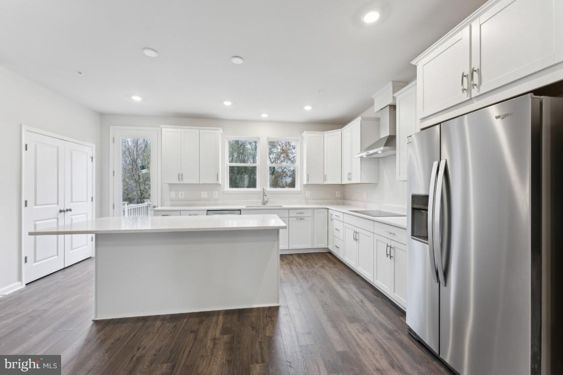 DAMASCUS VILLAGE - Residential