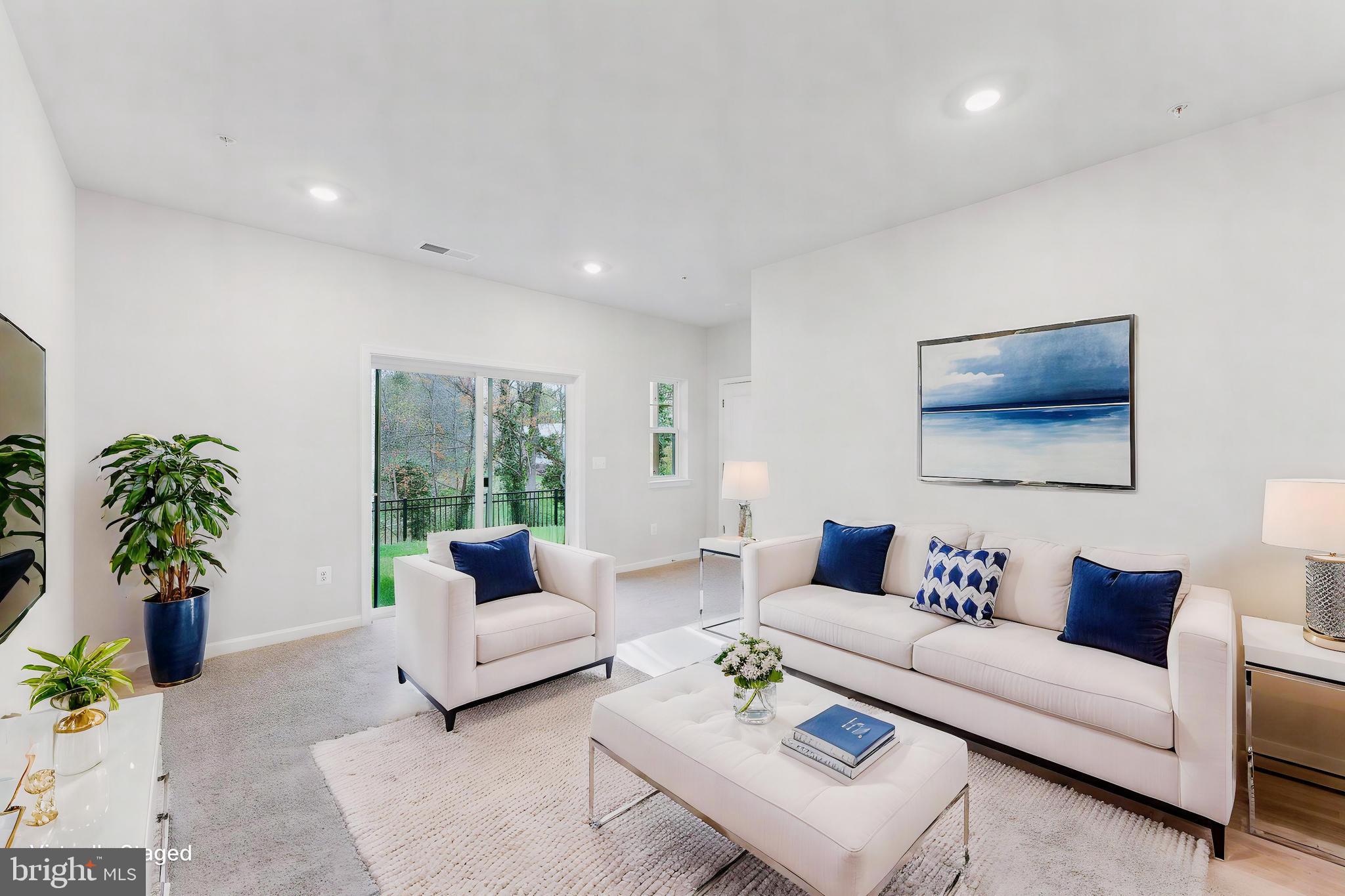 DAMASCUS VILLAGE - Residential