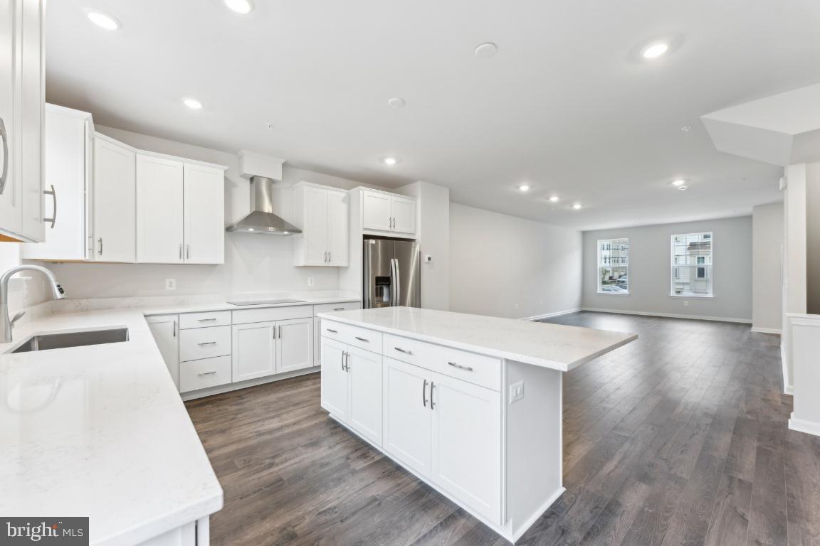 26460 SIR JAMIE TERRACE