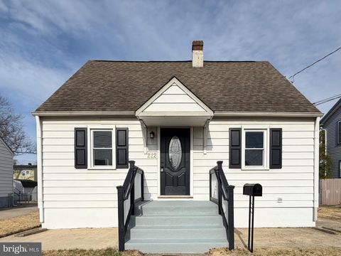 Homes For Sale - 222 Bergen Avenue<br/> BELLMAWR, NJ 08031
