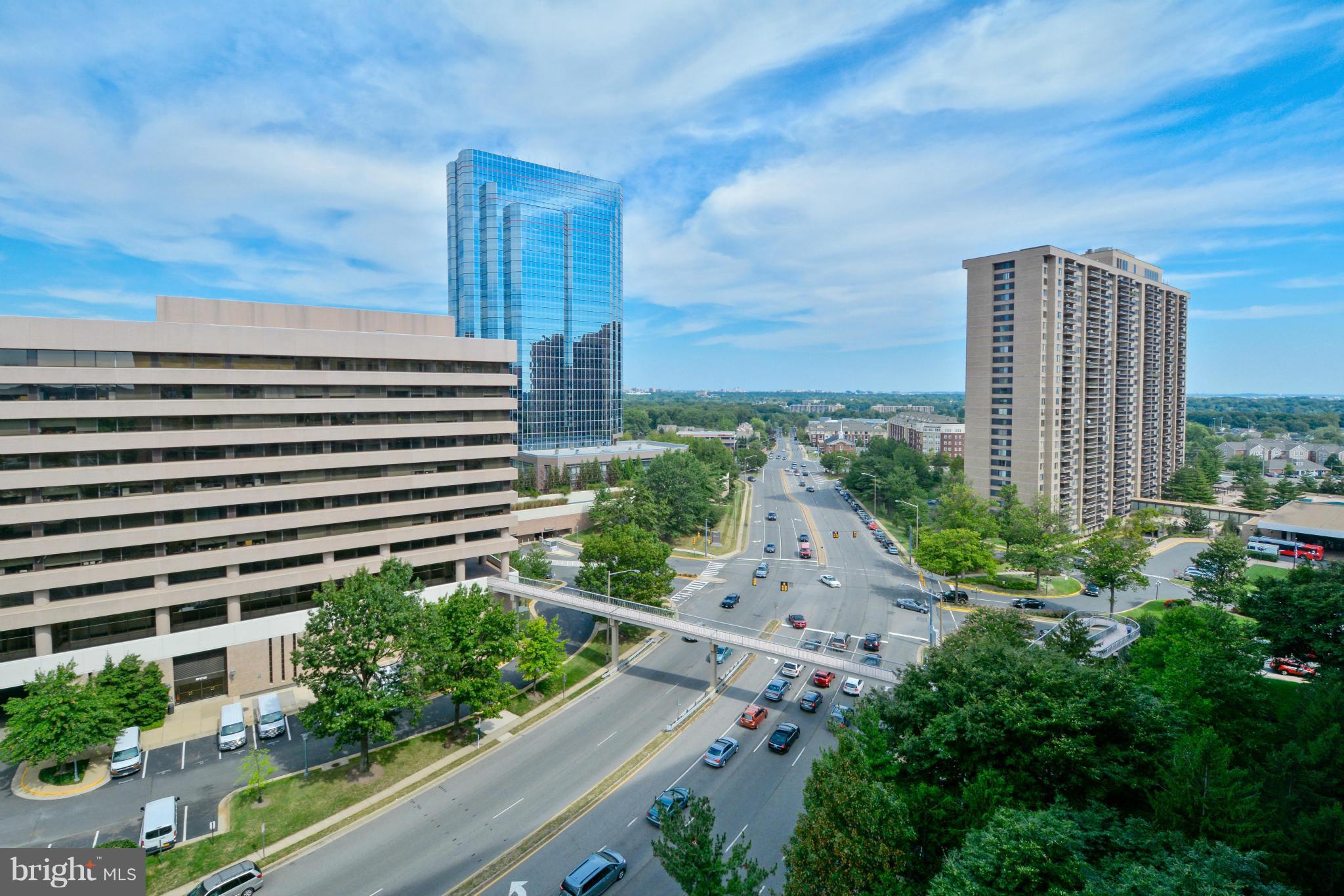 SKYLINE HOUSE - Residential Lease