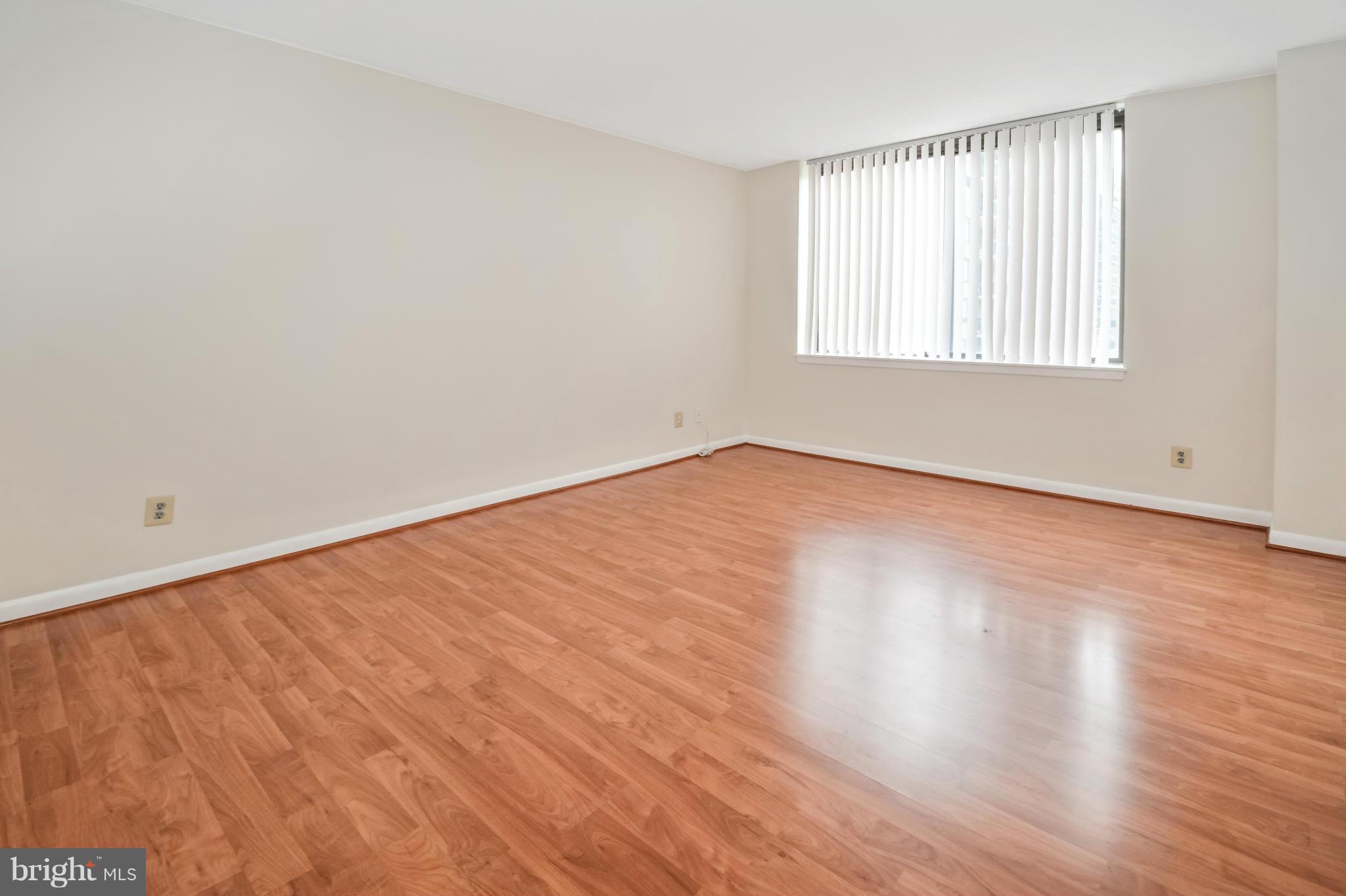 SKYLINE HOUSE - Residential Lease