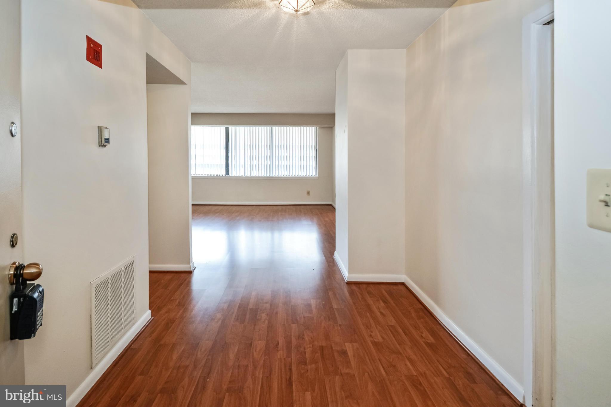 SKYLINE HOUSE - Residential Lease