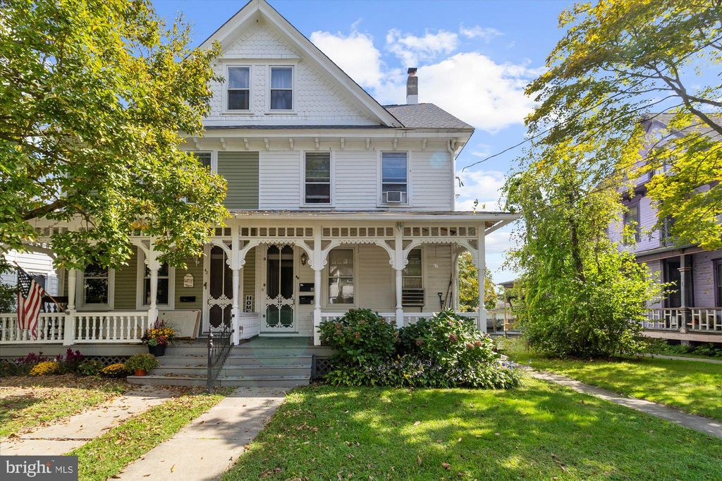 Photo of 40 Union Street, MOUNT HOLLY, NJ 08060 (MLS # NJBL2097558)