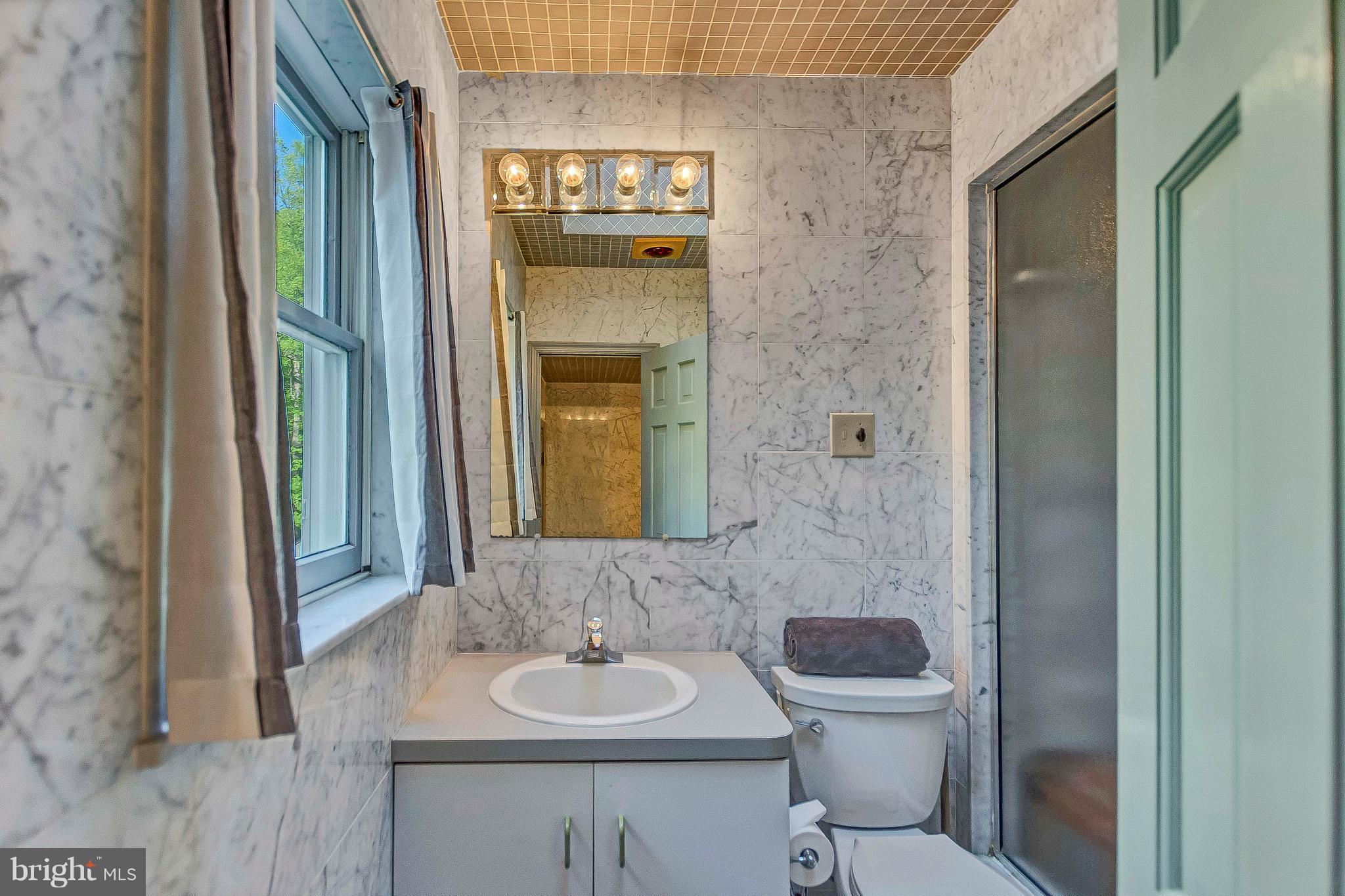 FERRY LANDING WOODS - Residential Lease