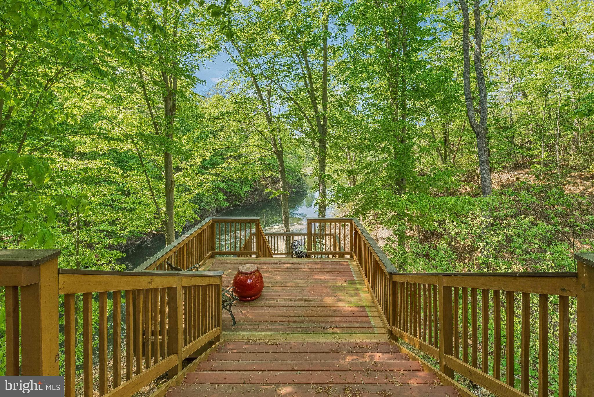 FERRY LANDING WOODS - Residential Lease