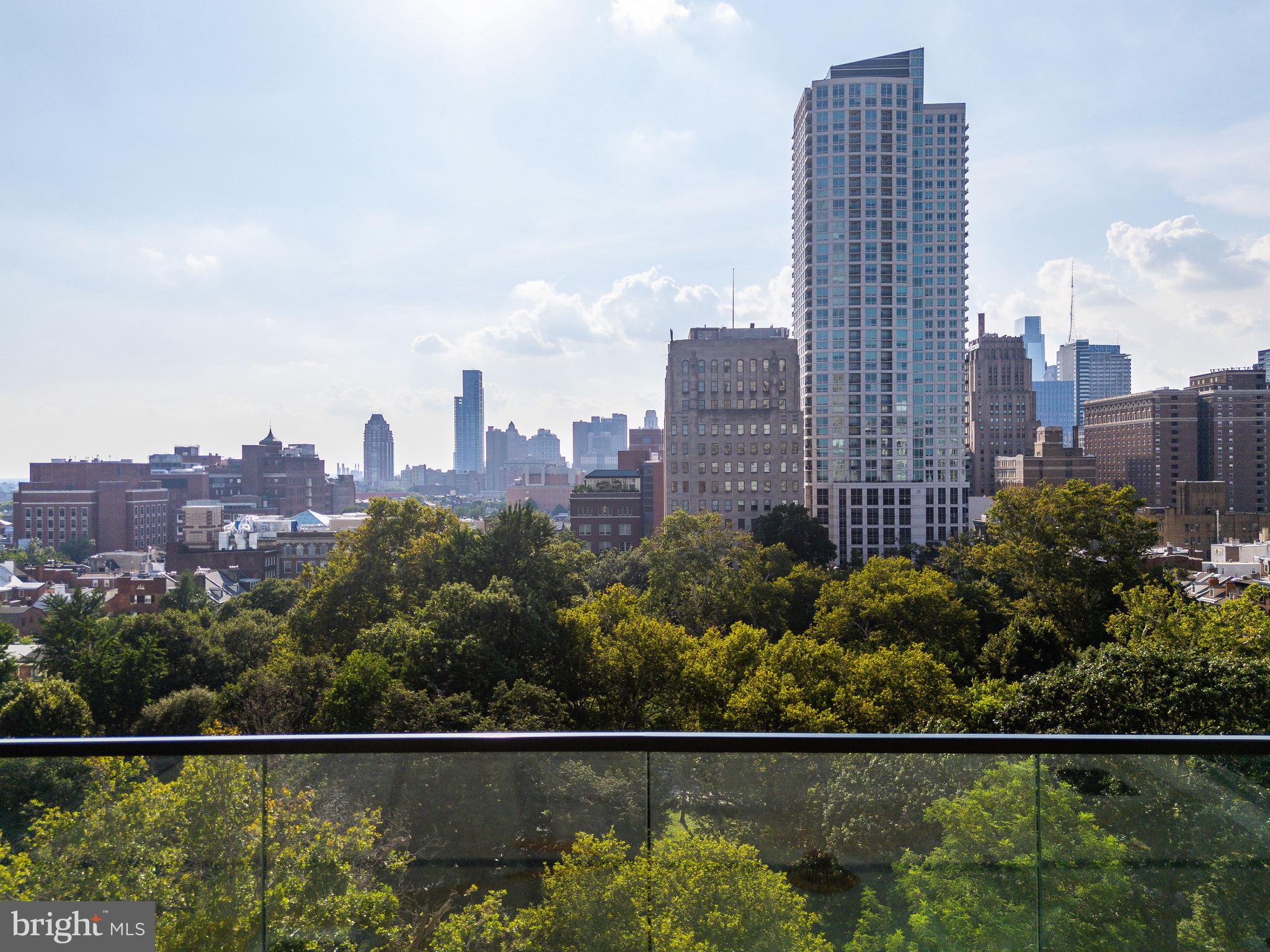 WASHINGTON SQ - Residential