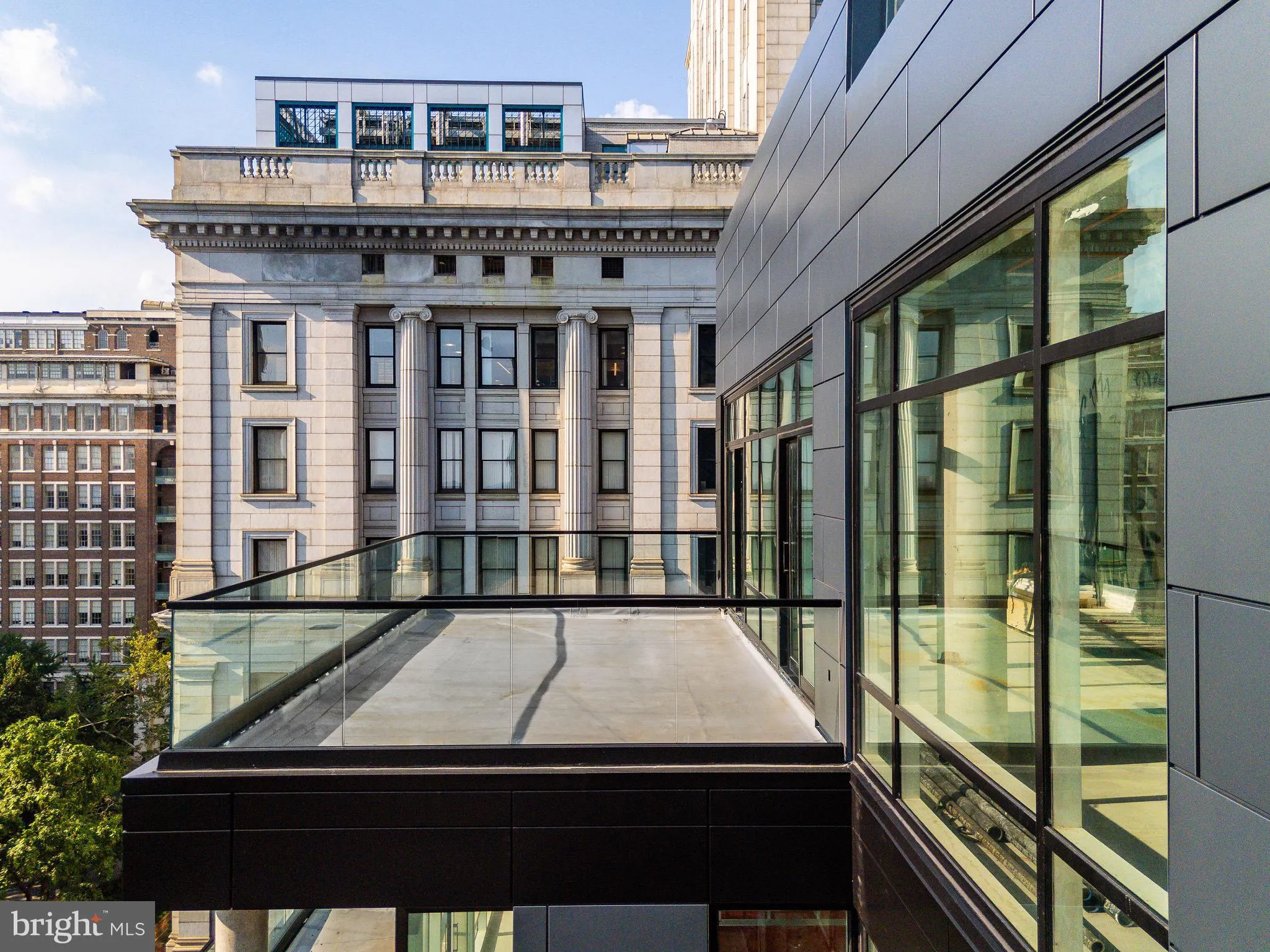 Philadelphia, Pennsylvania 19106, United States, 5 Bedrooms Bedrooms, ,6 BathroomsBathrooms,Residential,Active,119105