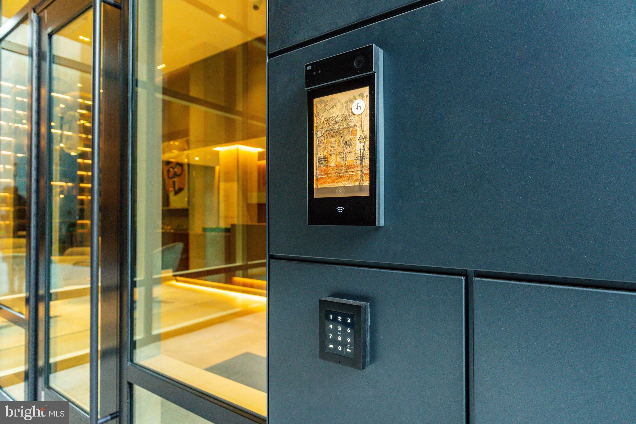 WASHINGTON SQ - Residential