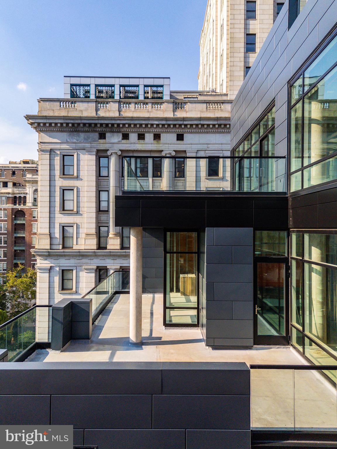 WASHINGTON SQ - Residential