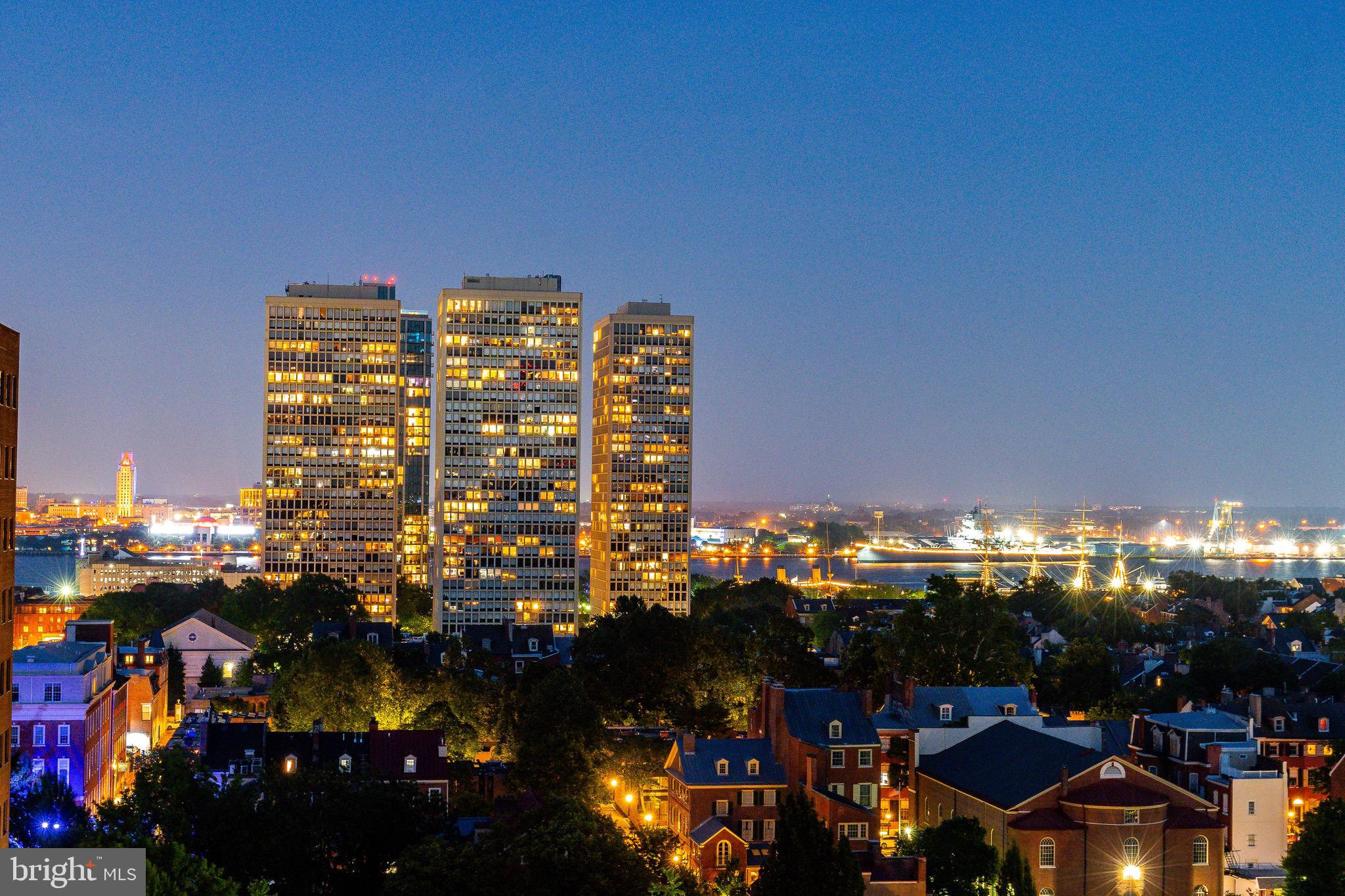 WASHINGTON SQ - Residential