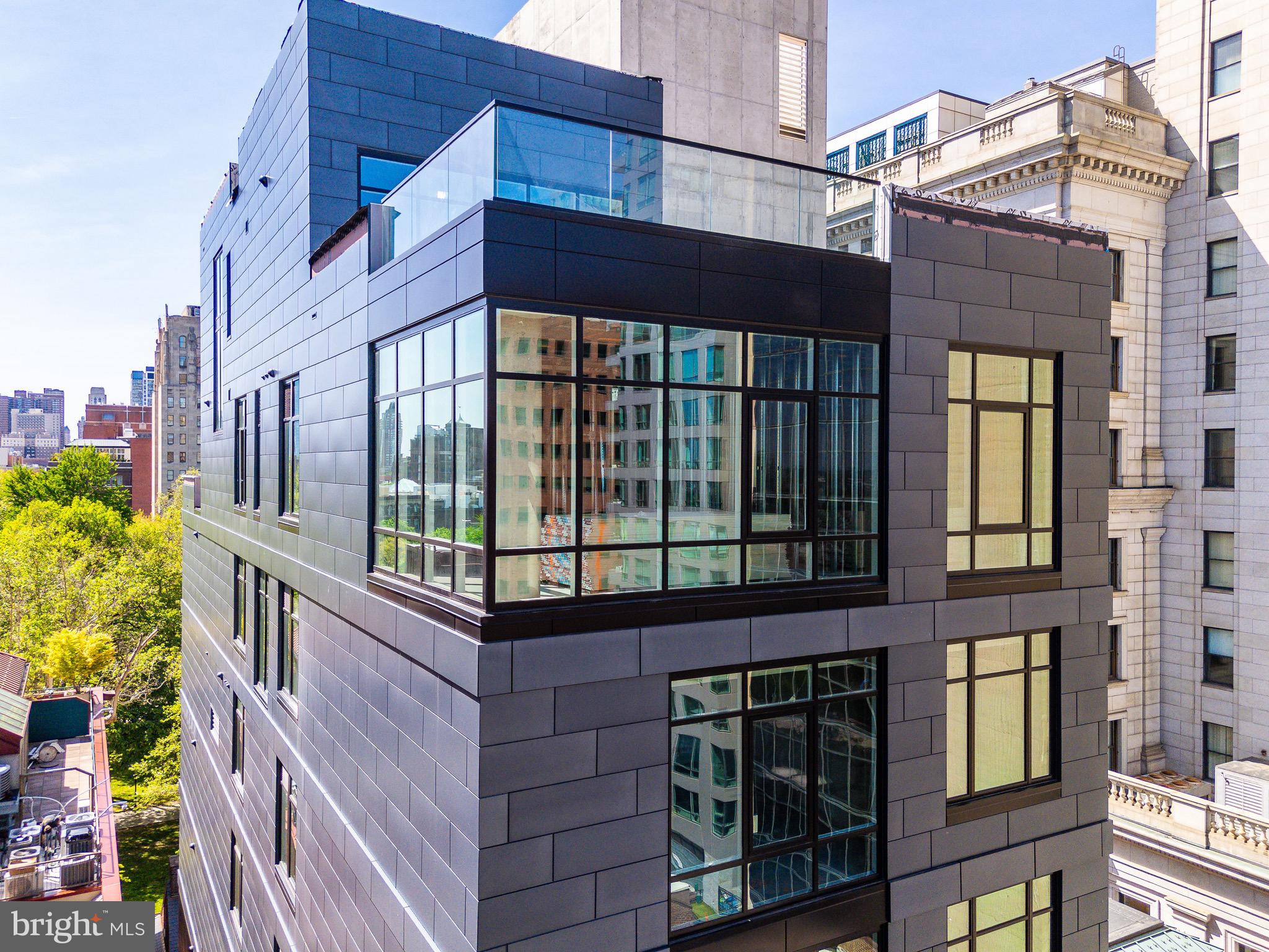 WASHINGTON SQ - Residential