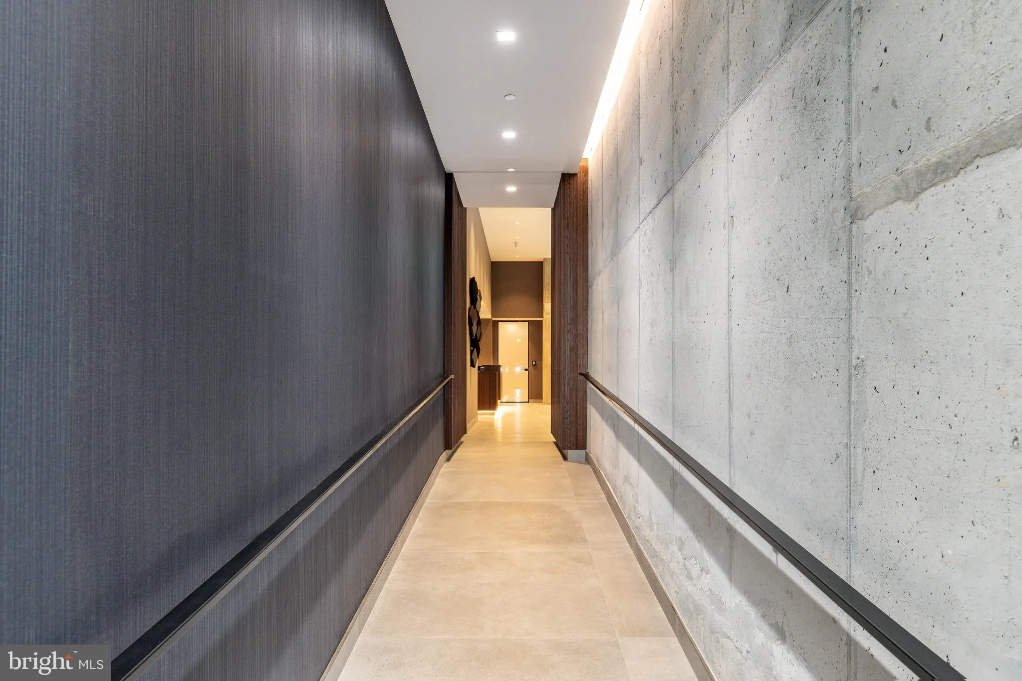 Philadelphia, Pennsylvania 19106, United States, 5 Bedrooms Bedrooms, ,6 BathroomsBathrooms,Residential,Active,119105