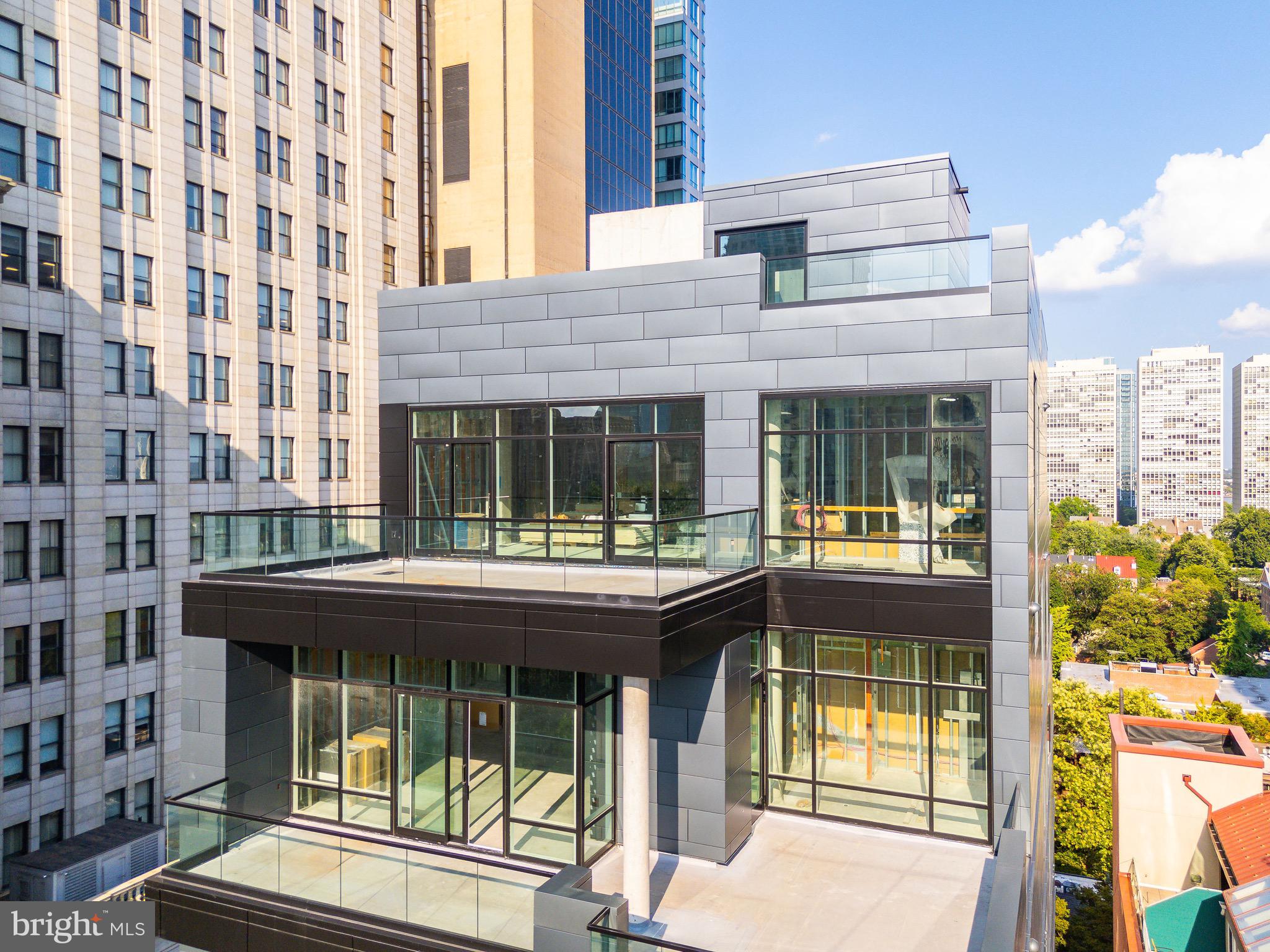 WASHINGTON SQ - Residential