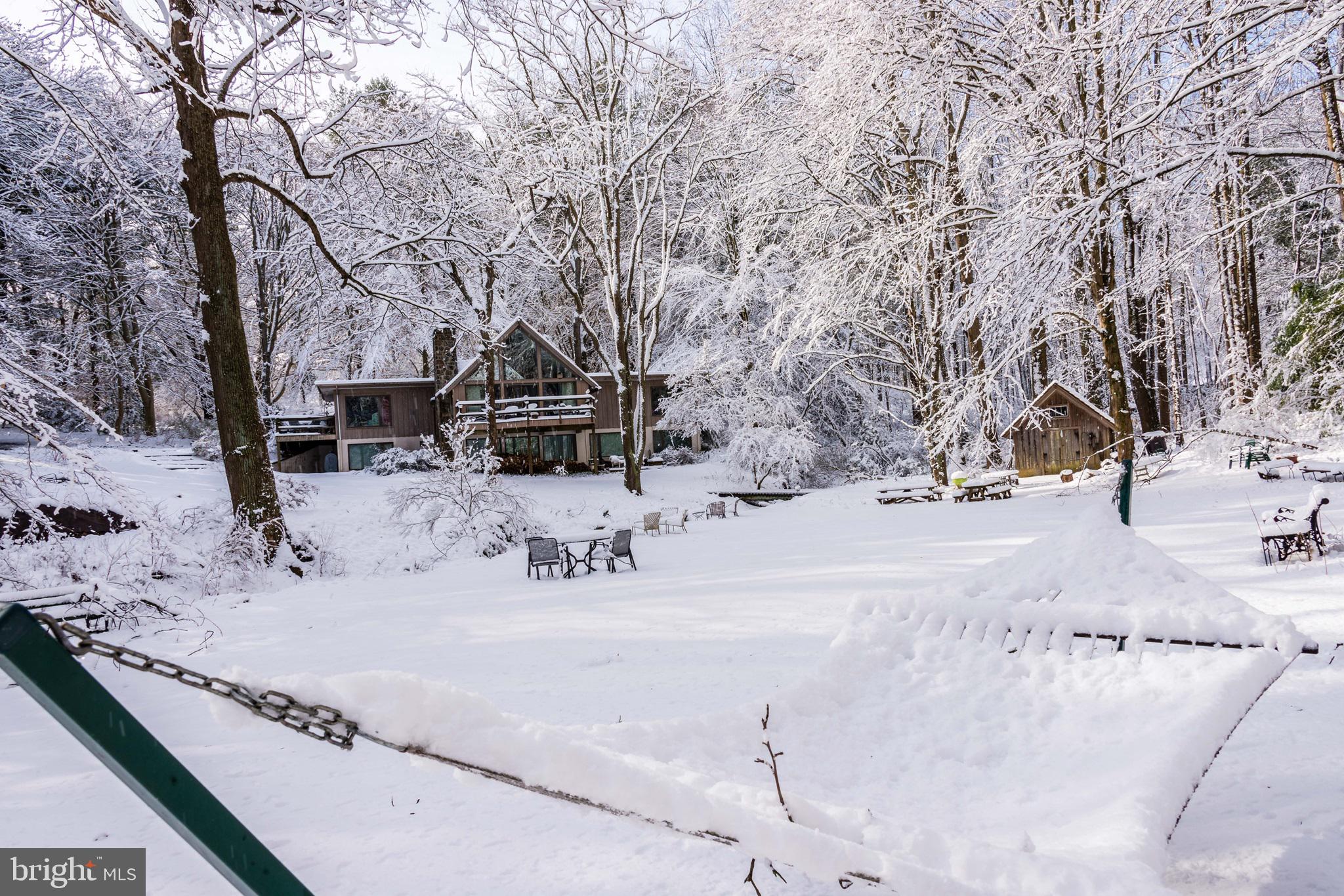 505 HEMLOCK DRIVE