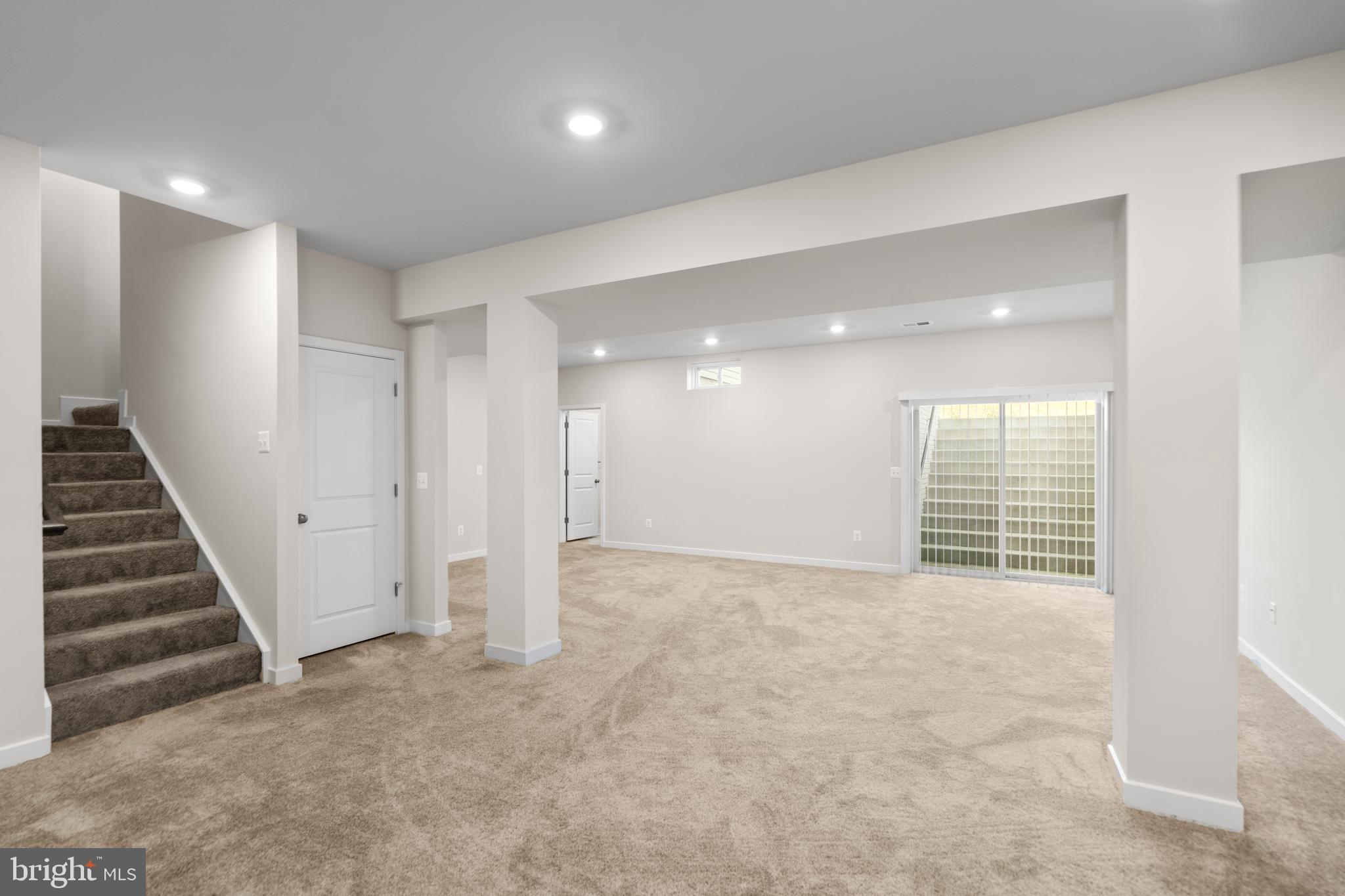 CLEVENGER CORNER VILLAGE - Residential