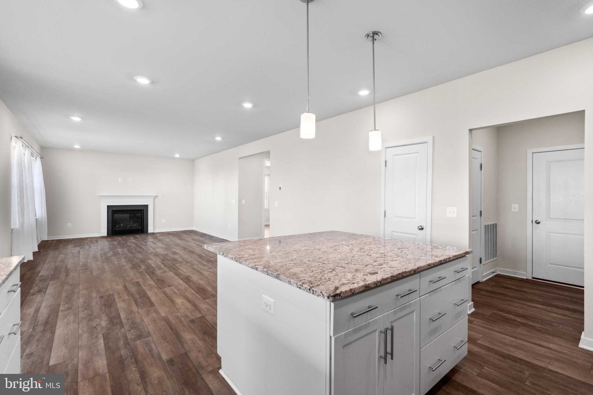 CLEVENGER CORNER VILLAGE - Residential